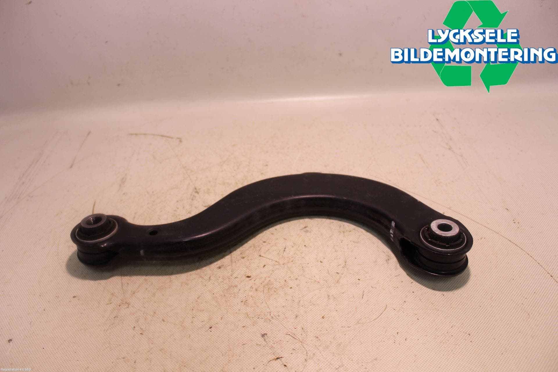 Seat TARRACO 19- Bärarm Bak Höger