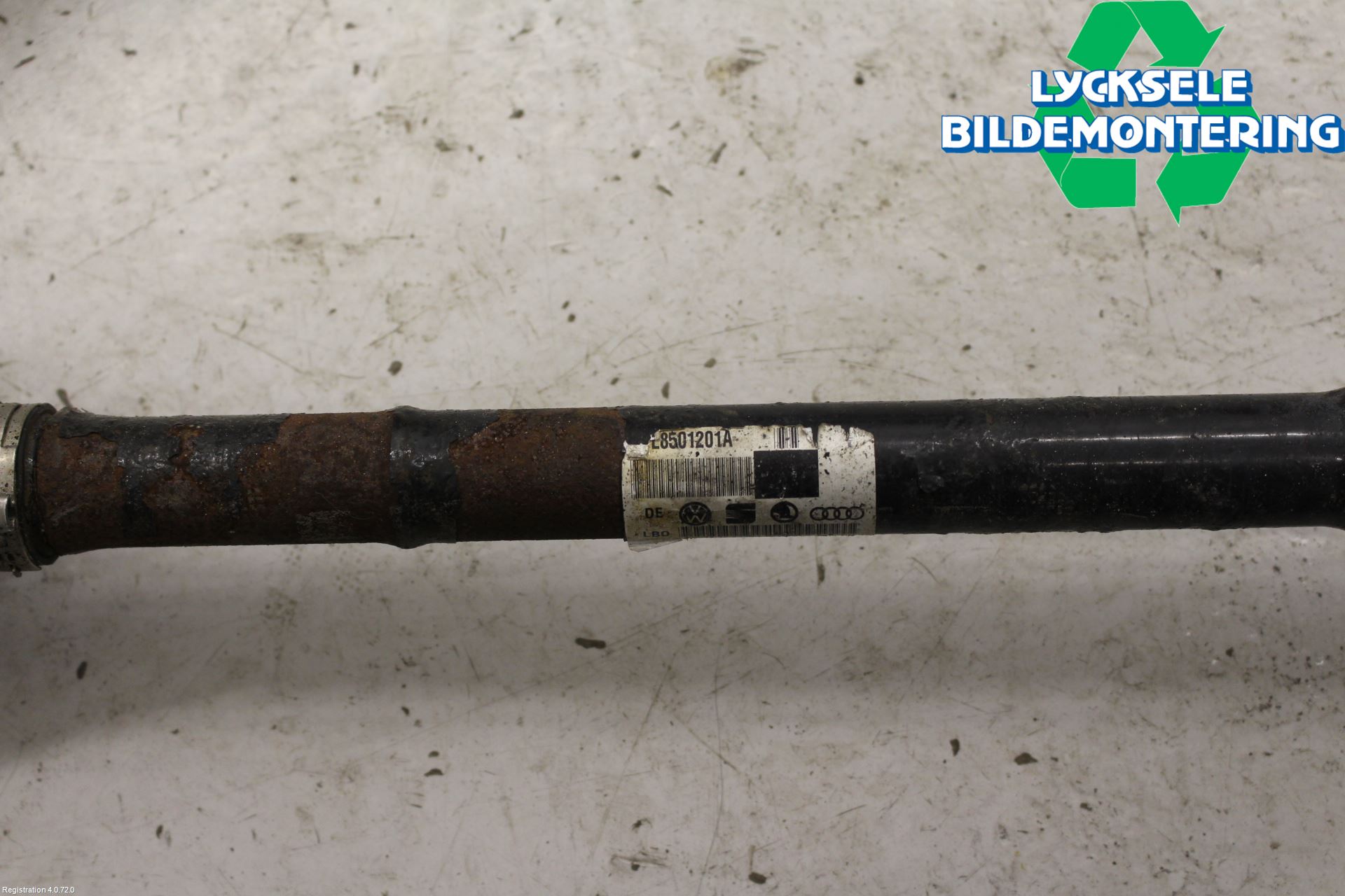 Audi Q7/SQ7 Drivaxel Bak Vänster