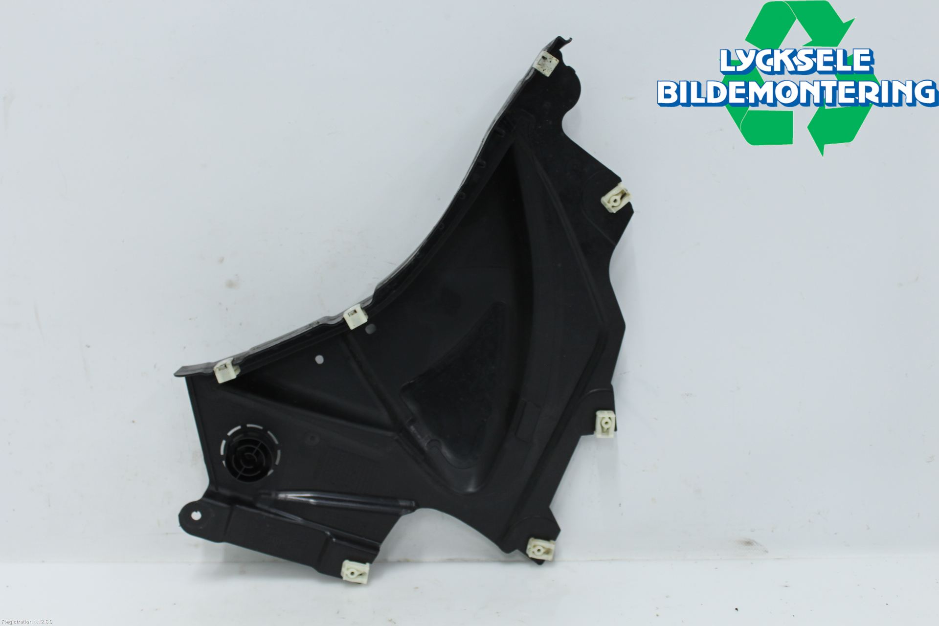 BMW 3 G20/G21/G80/G81 19- Skärm Inner