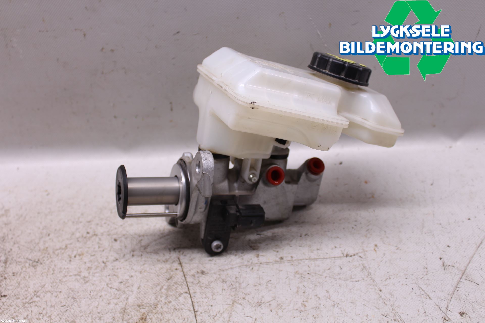 Volkswagen VW PASSAT 15-19 Broms Huvudcylinder