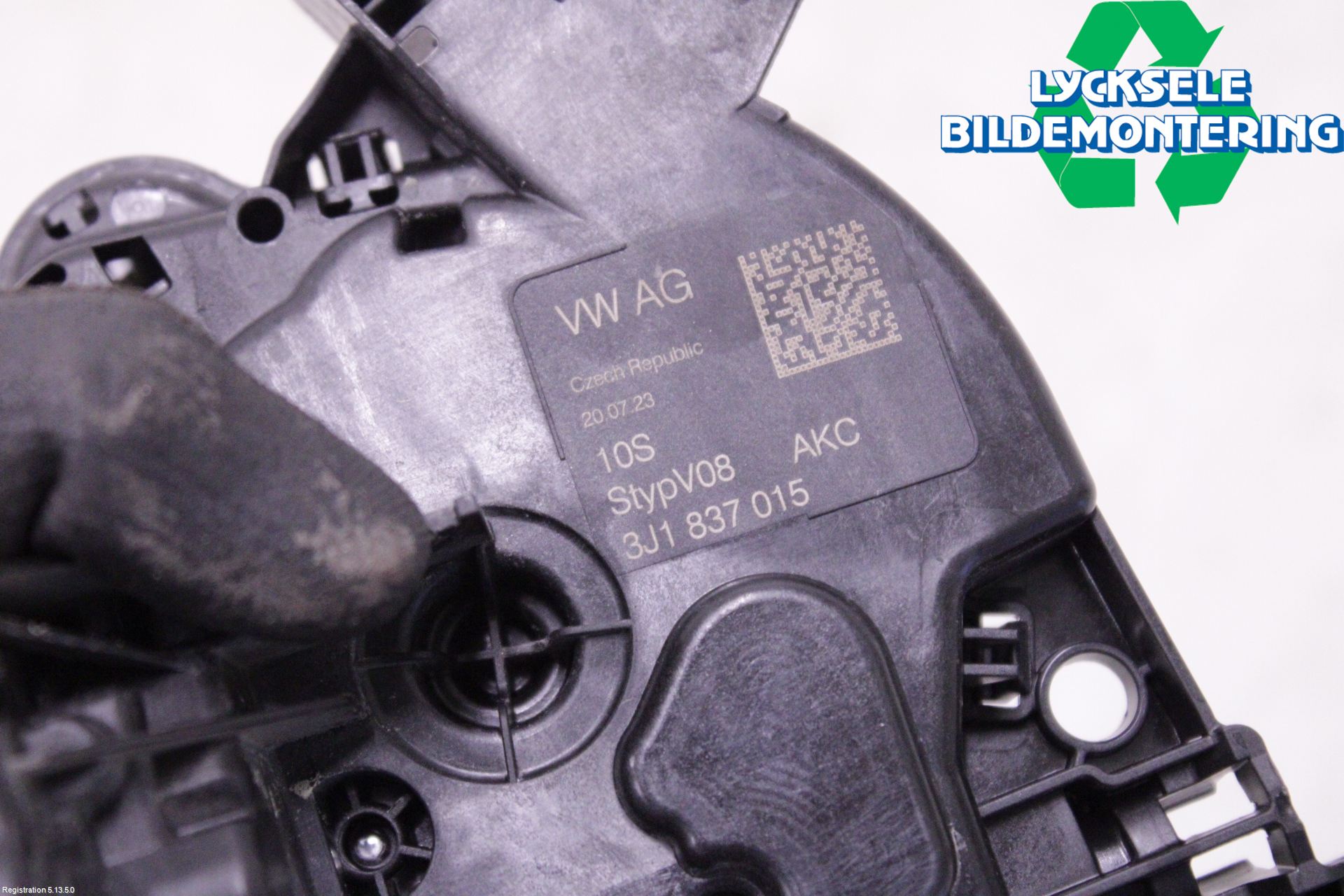 Volkswagen VW GOLF / E-GOLF VIII 20- Låskista-Dörrlås
