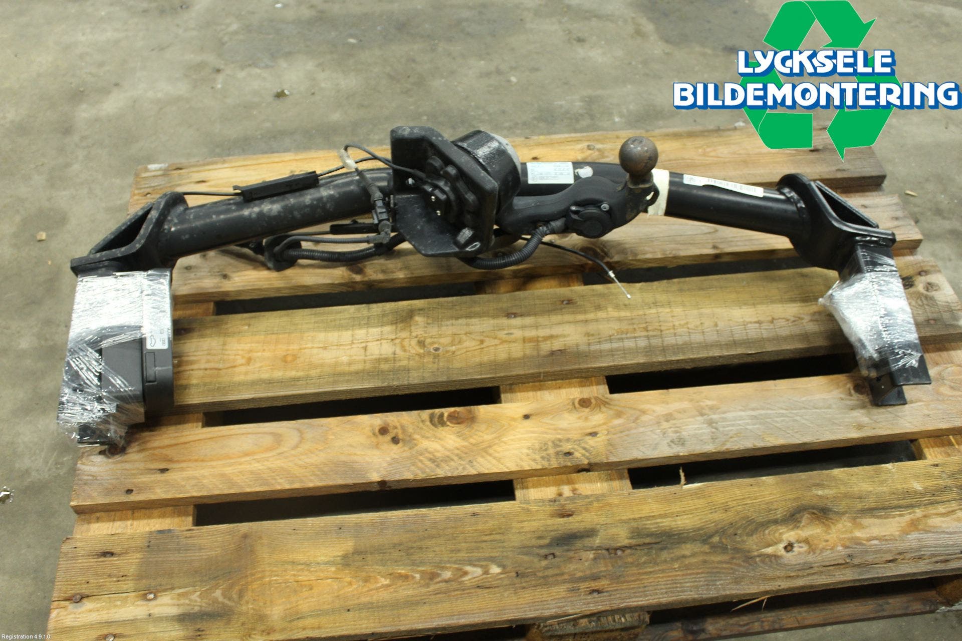 Audi Q5 09-16 Dragkrok