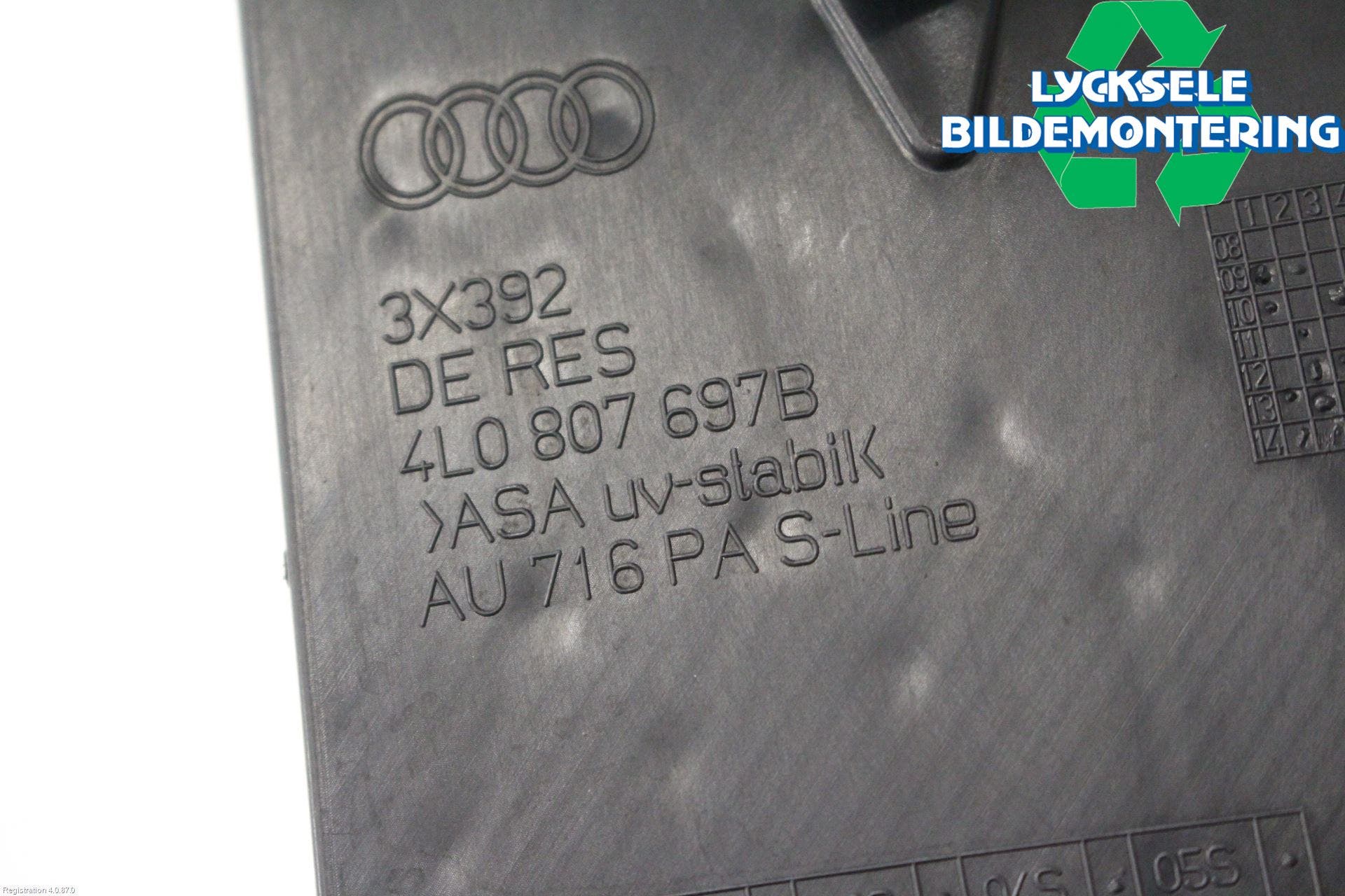 Audi Q7/SQ7 Grilldel Vänster