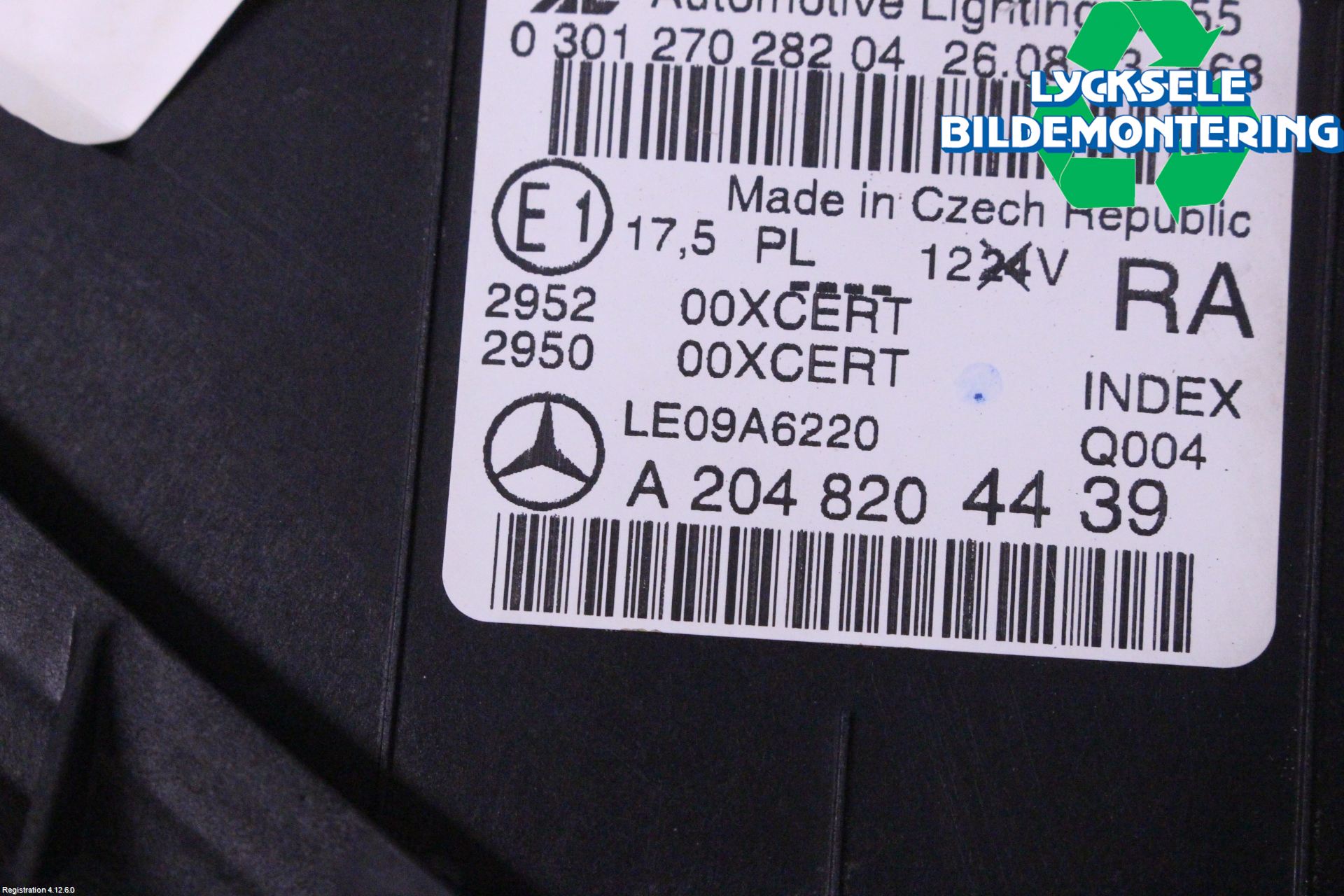 Mercedes-Benz MB C-KLASS (W204) 07-15 Strålkastare Höger