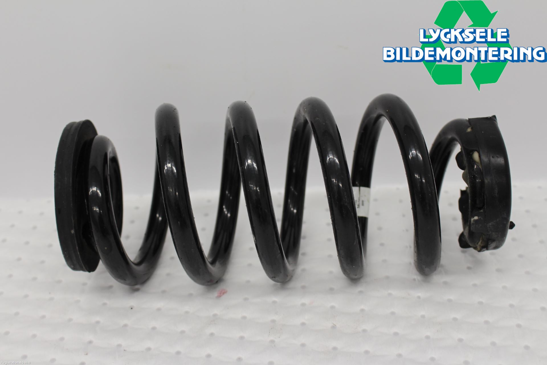 Volkswagen VW ID.4 21- Fjäder Bak