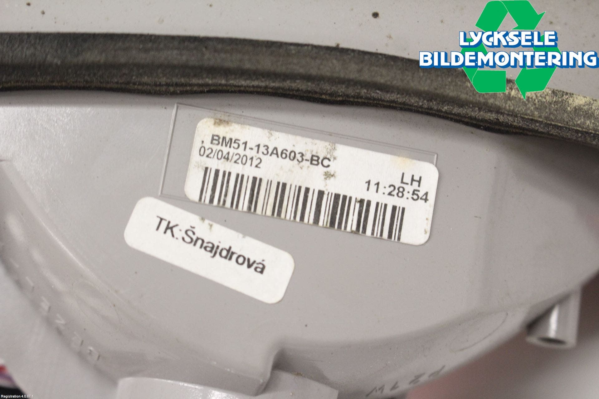 Ford FOCUS 11-14 Bakljus Lucka Vä