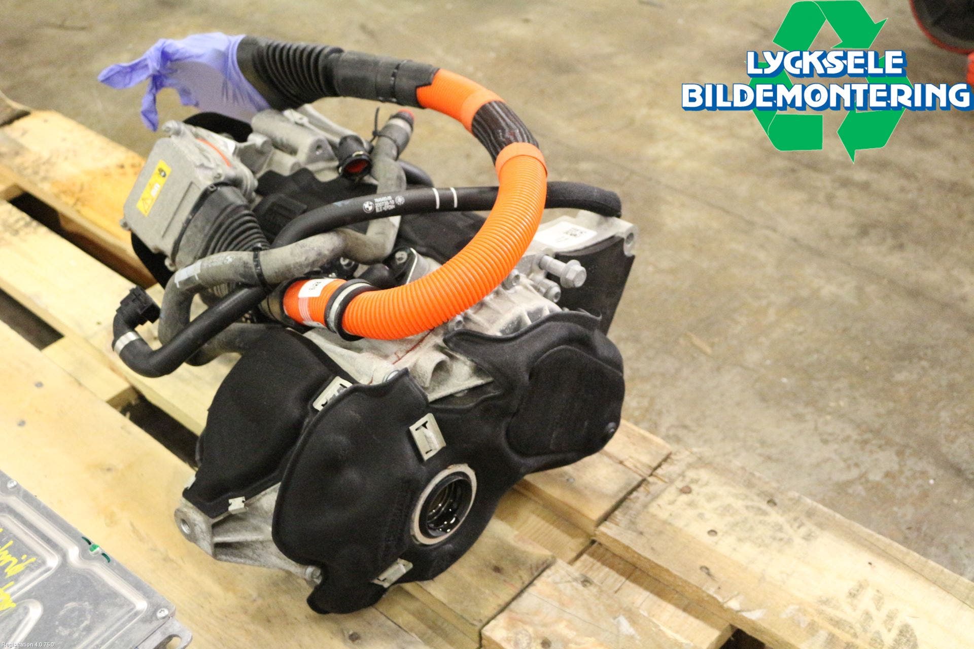 Mini COUNTRYMAN F60 17-23 Motor Elektrisk Bak