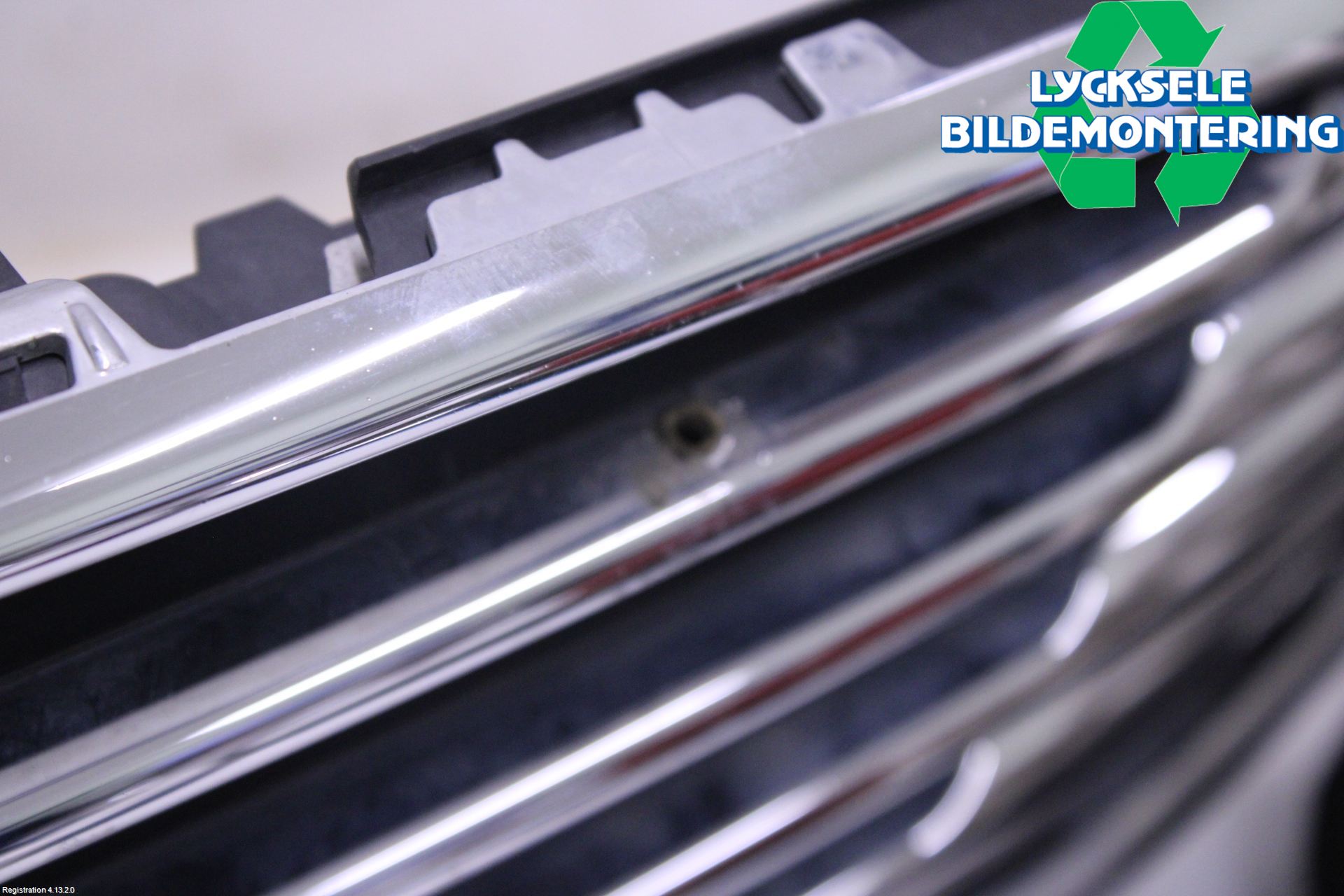 Ford FOCUS 15-18 Grill Komp