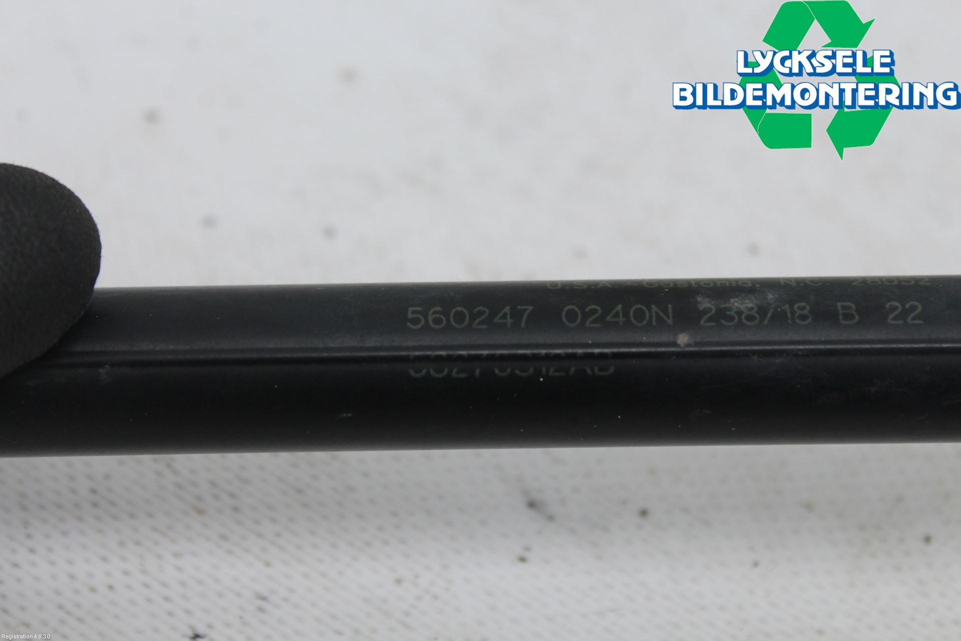 Dodge PICK UP RAM 81- Gasfjäder Motorhuv