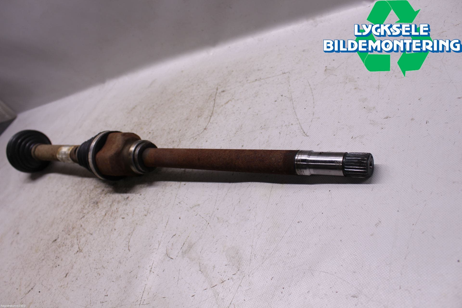 Peugeot 308 08-13 Drivaxel Fram Höger