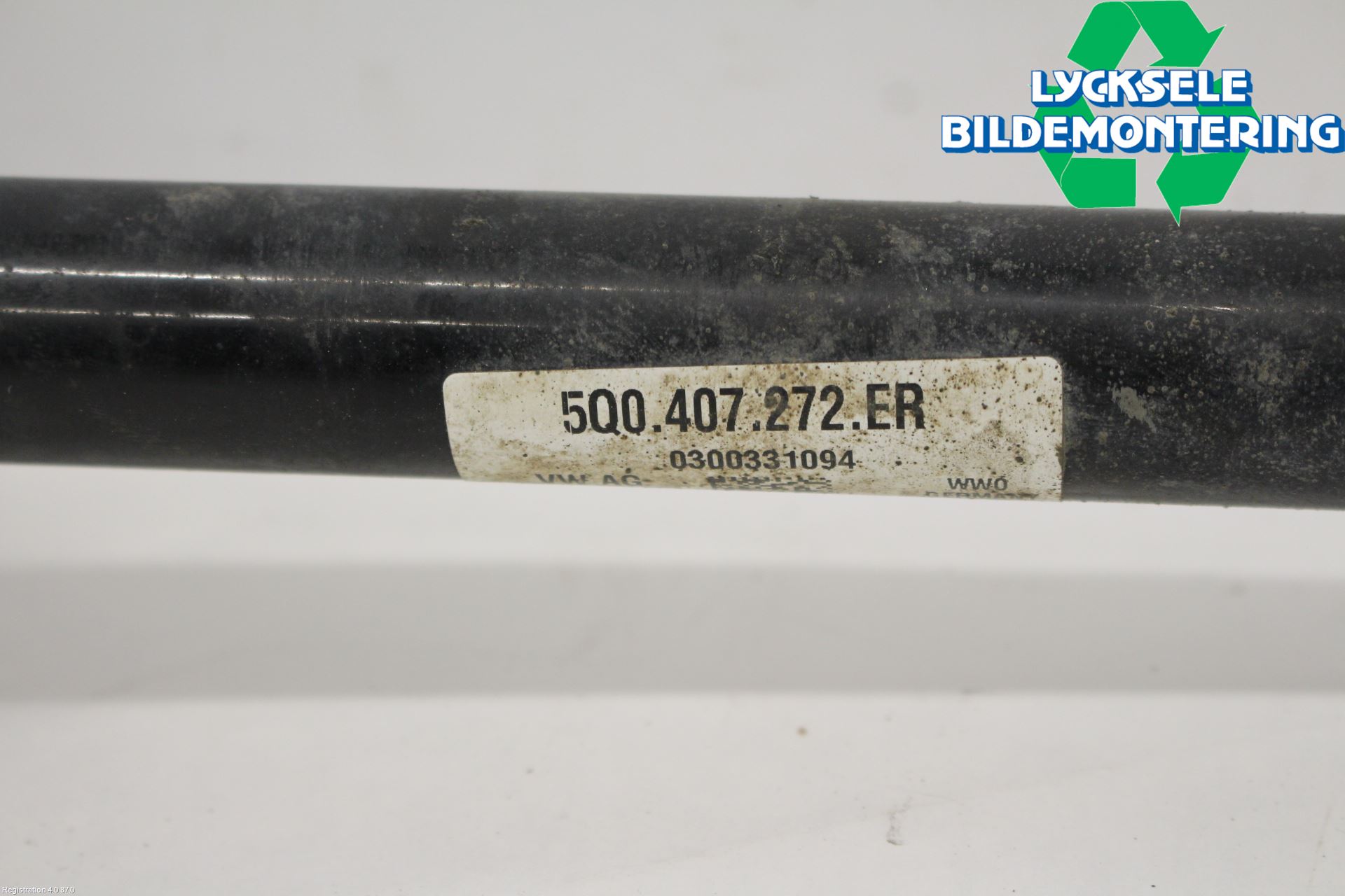 Volkswagen VW GOLF / E-GOLF VIII 20- Drivaxel Fram Höger
