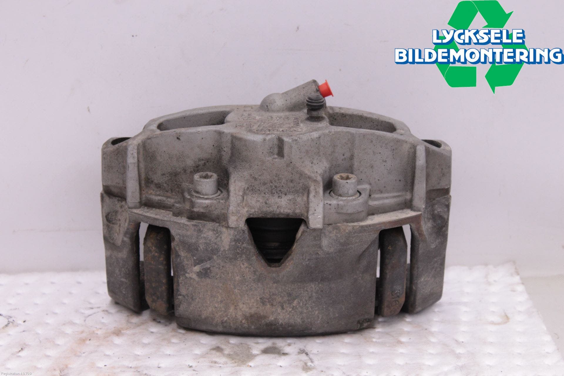 Volvo V70 08-13 Bromsok Fram Vänster