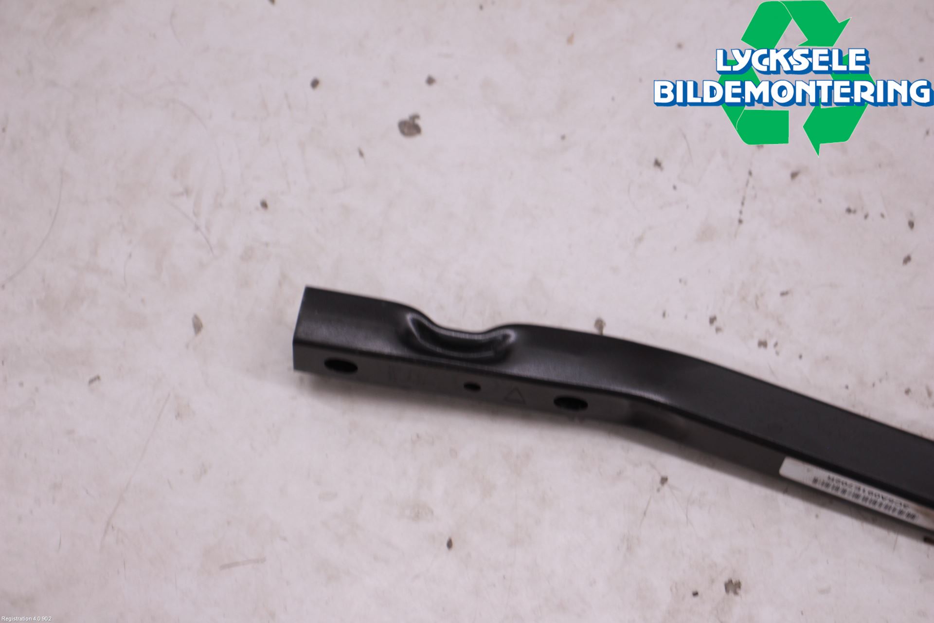 BMW X1/iX1 U11 23- Fjäderbensstag