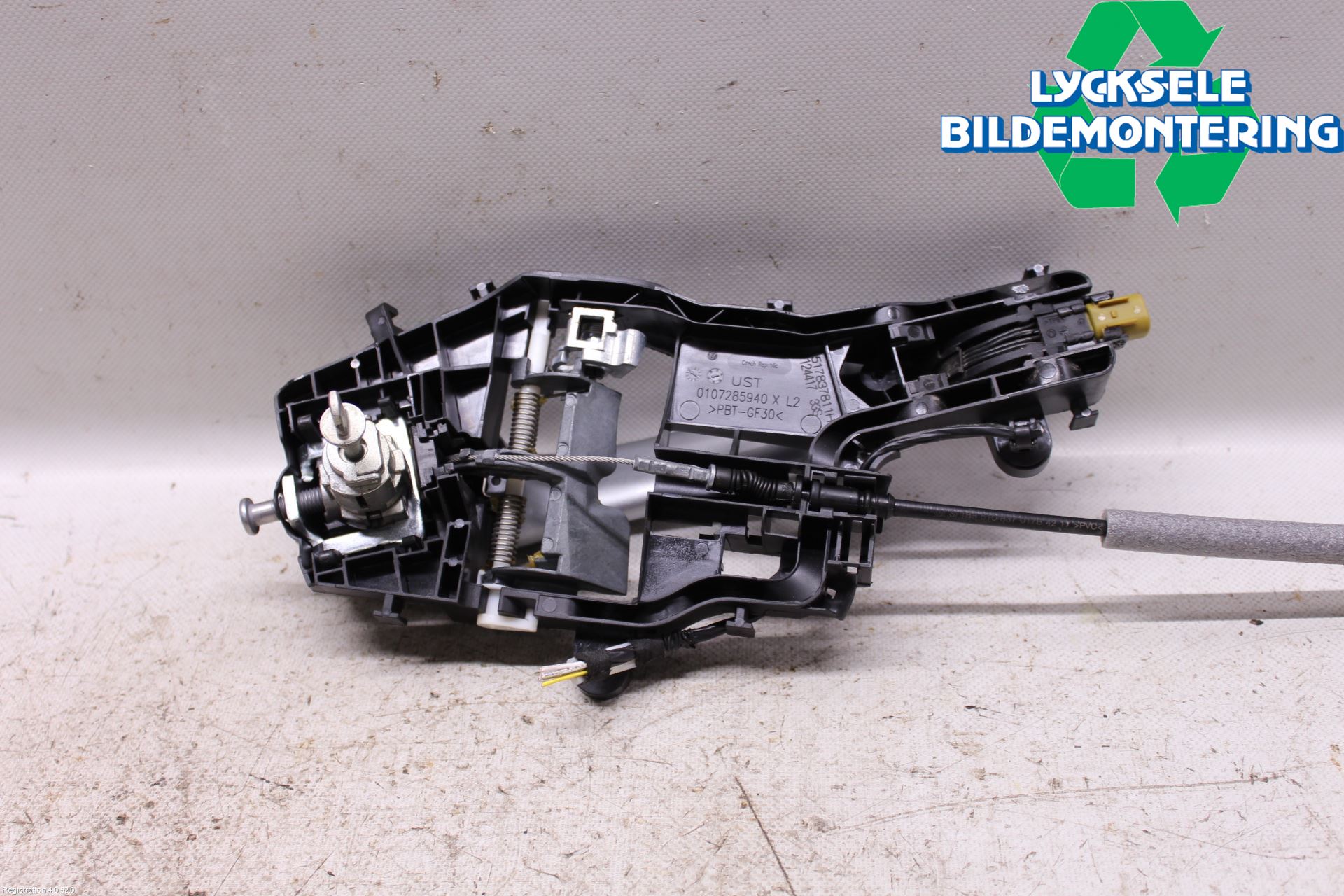 Volkswagen VW PASSAT 15-19 Dörrhandtag Yttre Vä