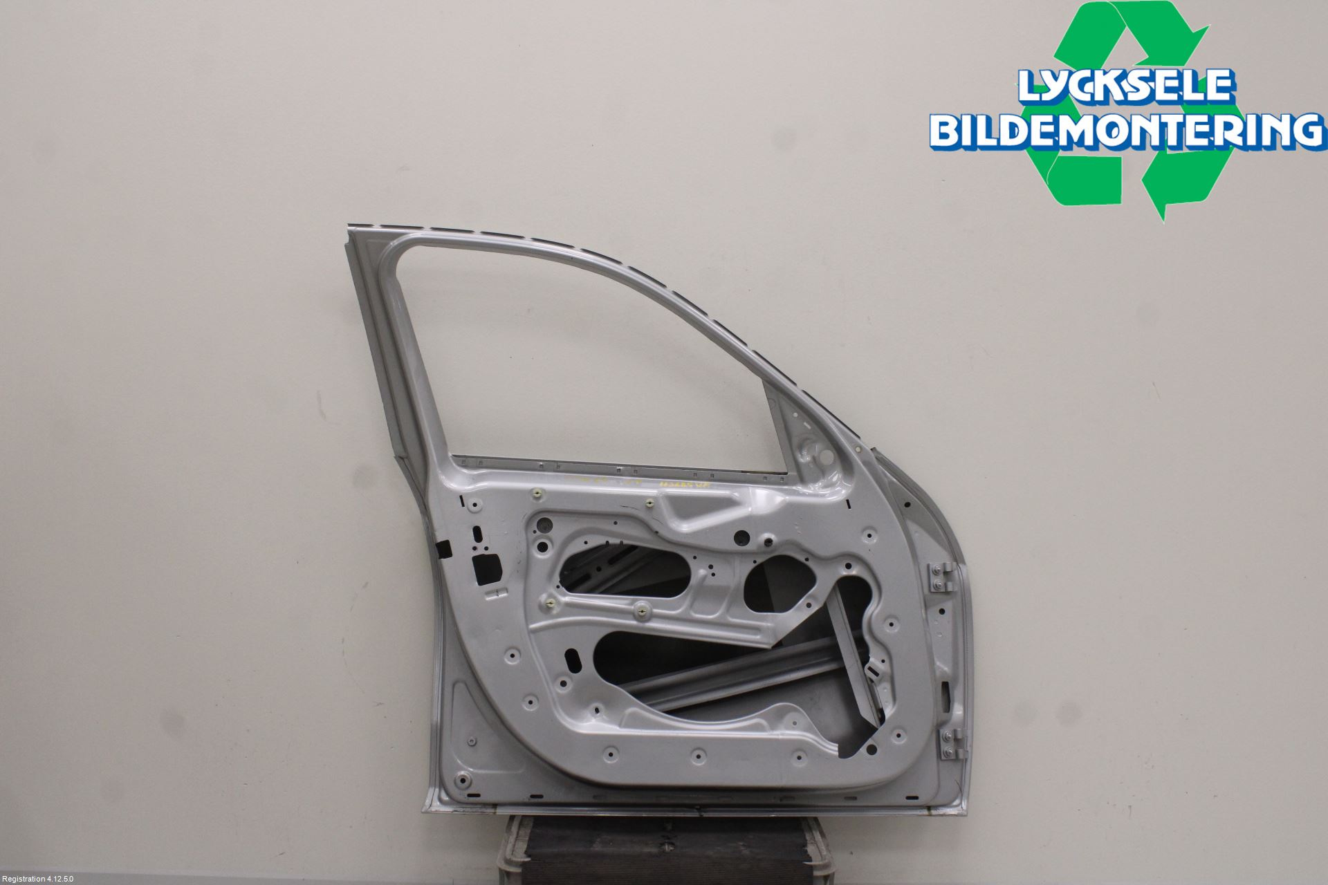 BMW X1 E84 10-15 Dörr Fram Vänster