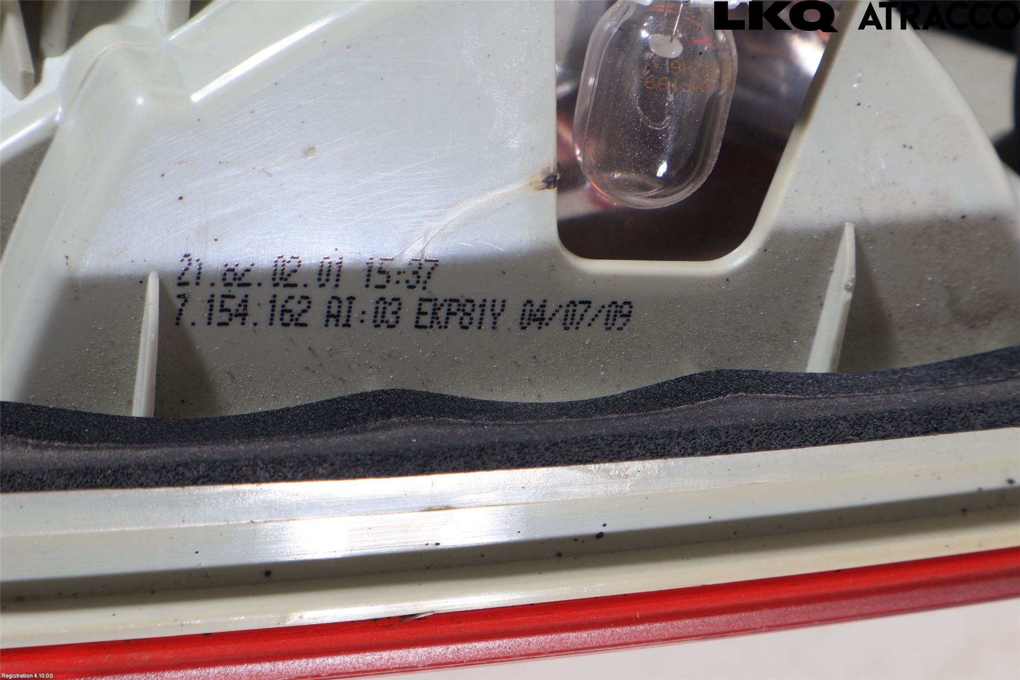 BMW 3 E90/91 SED/TOU 05-12 Bakljus Lucka Hö