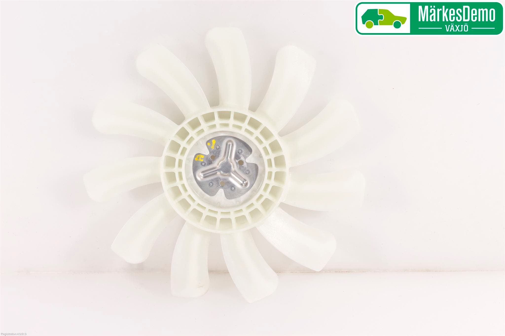 Suzuki VITARA 15- Kylfläkt-Vinge