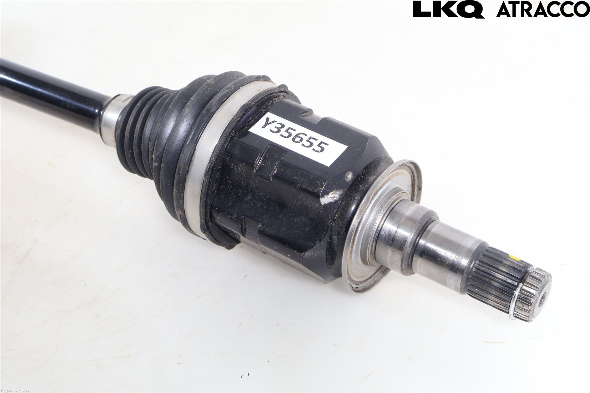 Toyota YARIS CROSS XP21 21- Drivaxel Fram Vänster