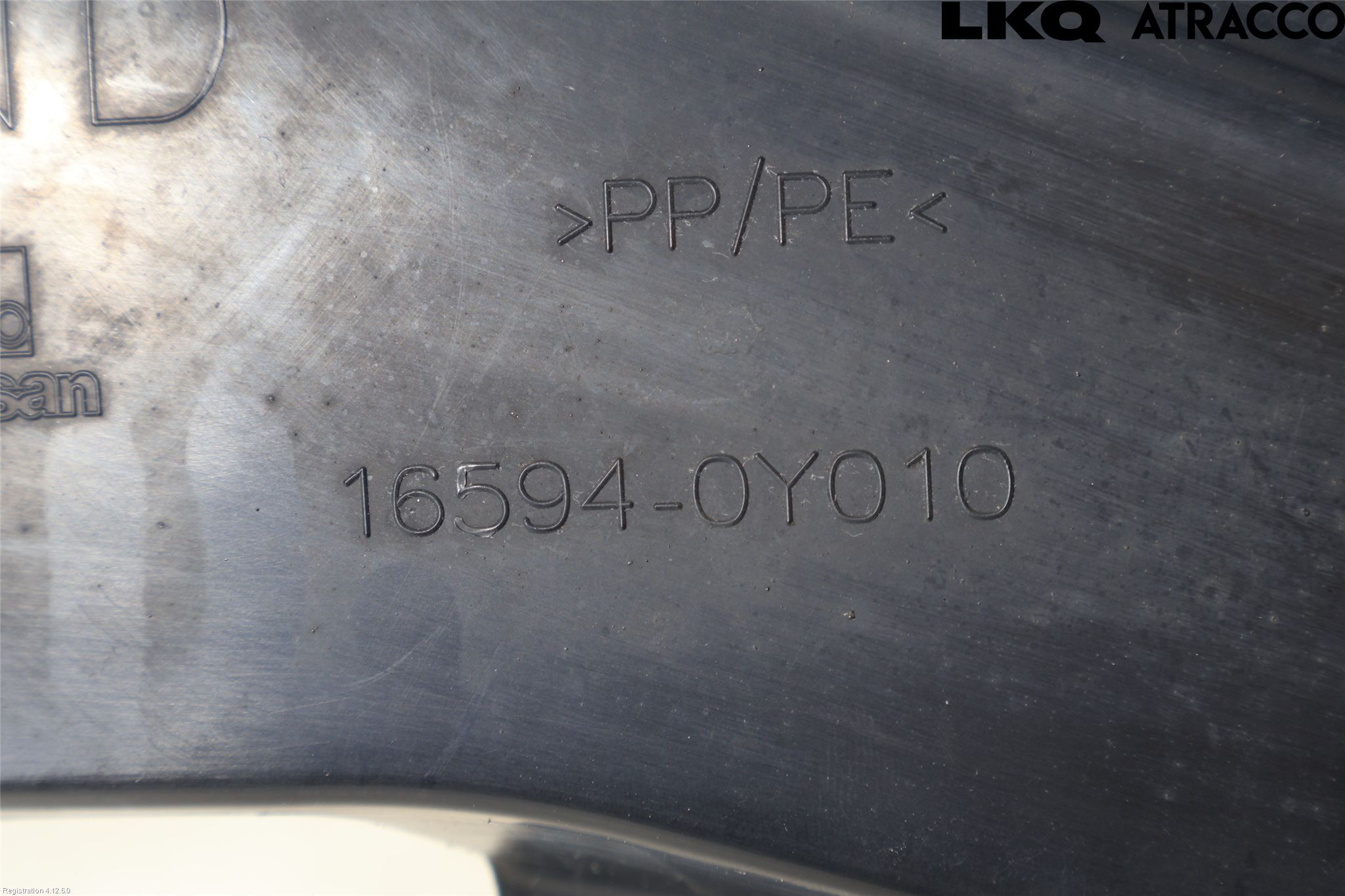 Toyota AURIS 13-19 Täckplast Front