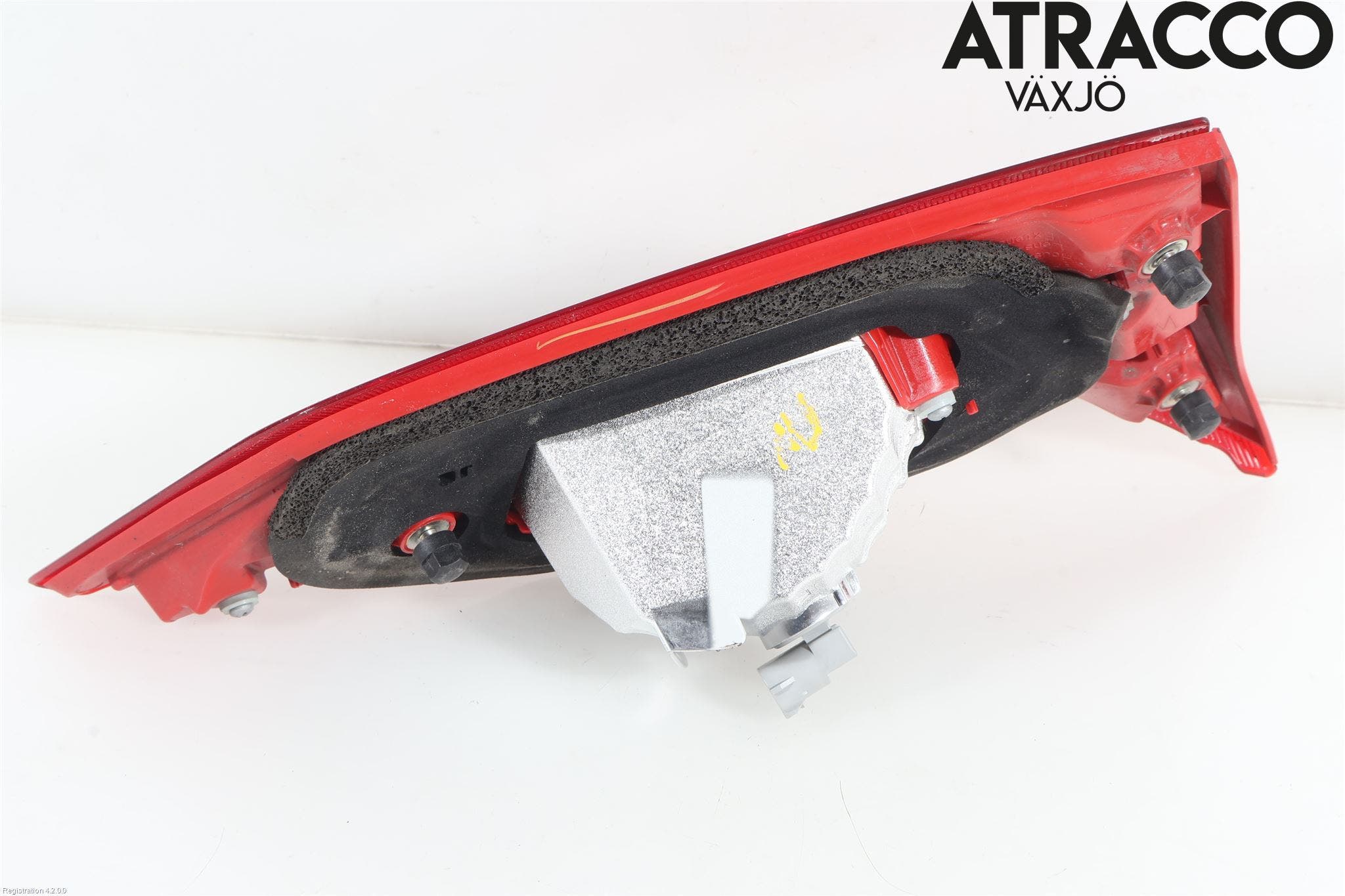 Toyota AURIS 13-19 Bakljus Lucka Hö