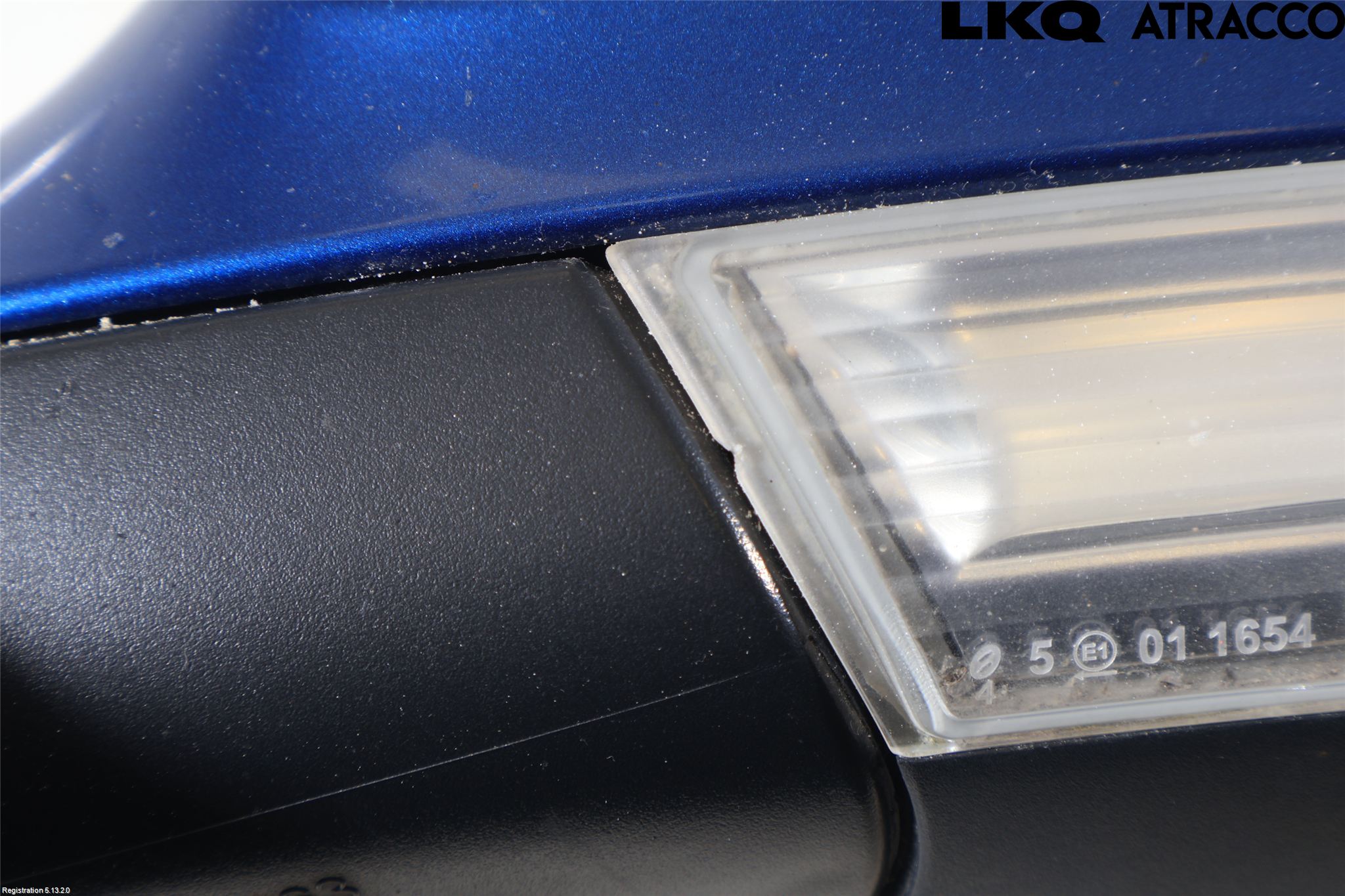Volkswagen VW PASSAT 05-11 Spegel Yttre El Vä