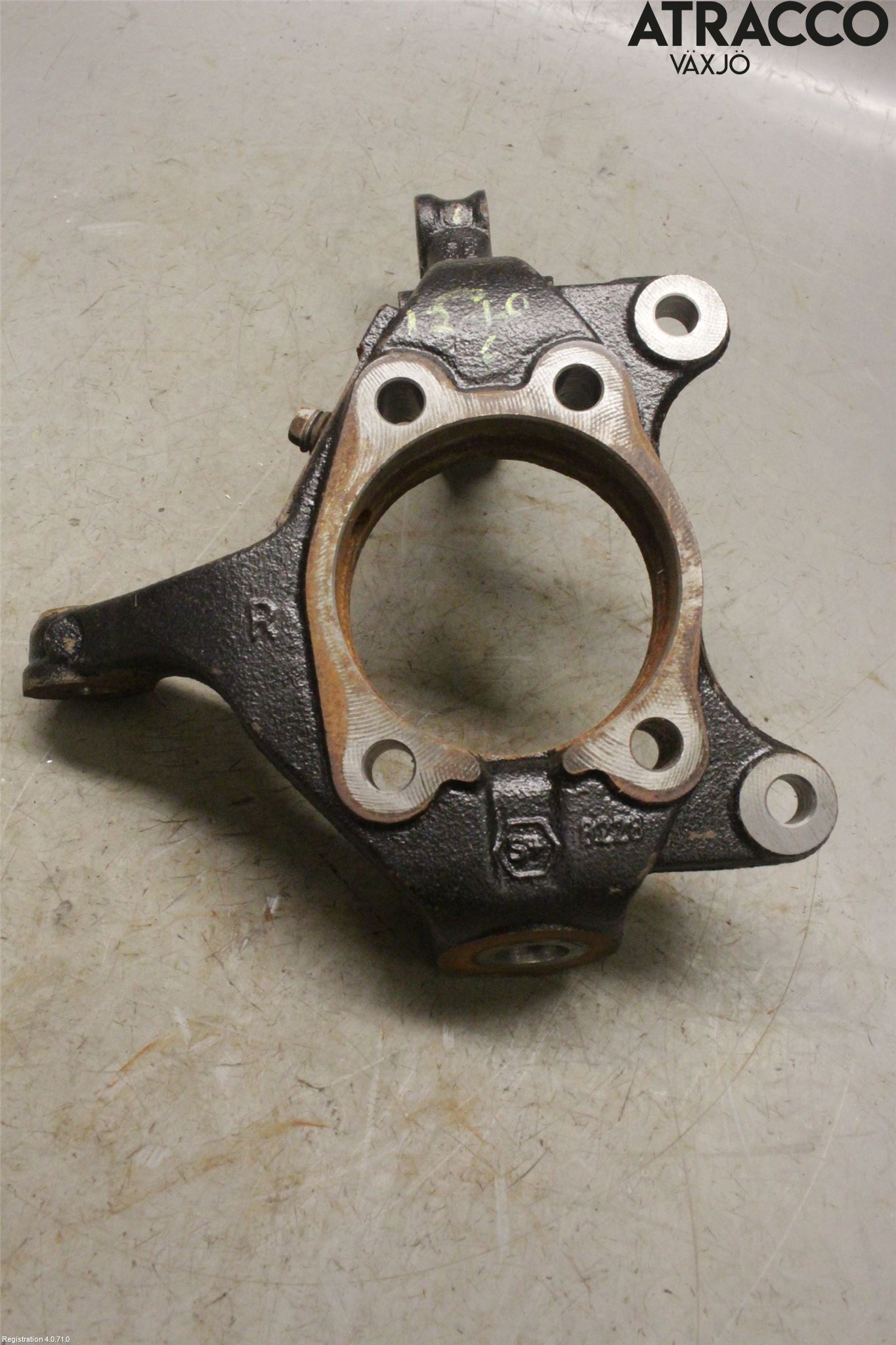 Toyota AURIS 13-19 Styrspindel Lagerhus Hö