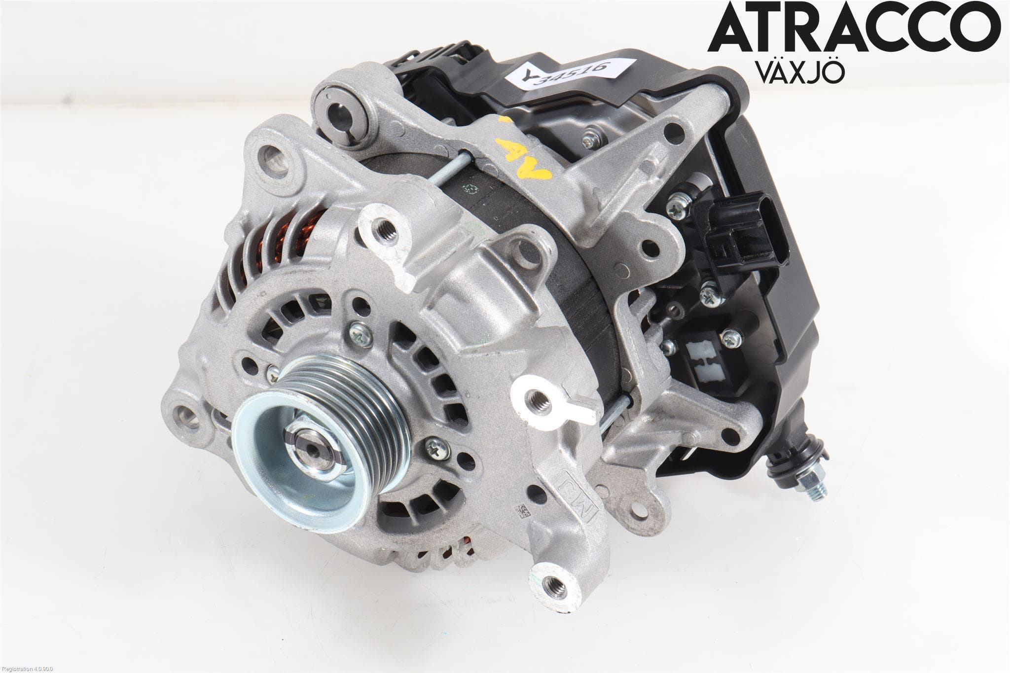 Mazda CX-30 20- Generator