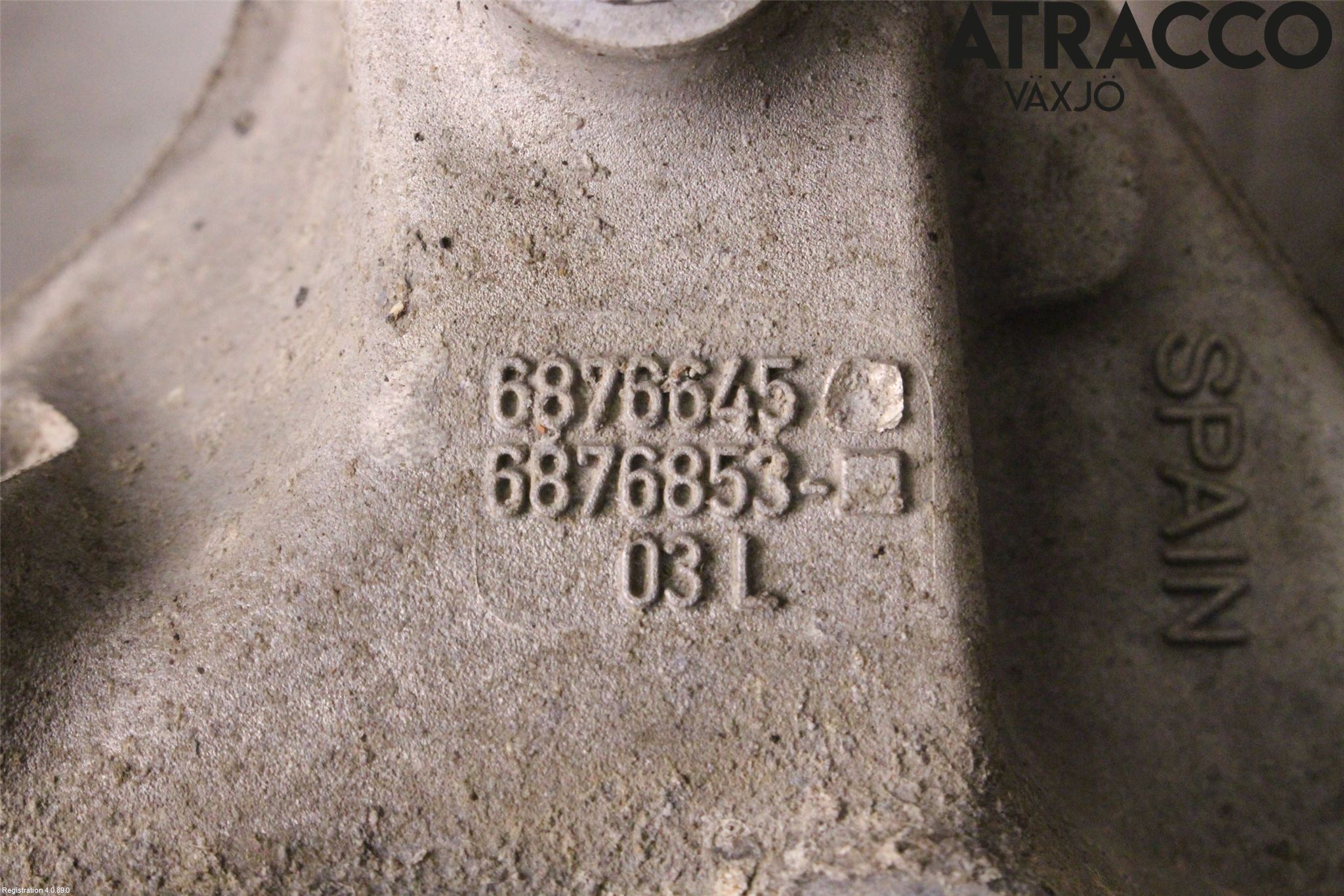 BMW 2 F45 Active Tourer 14-21 Styrspindel Lagerhus Vä