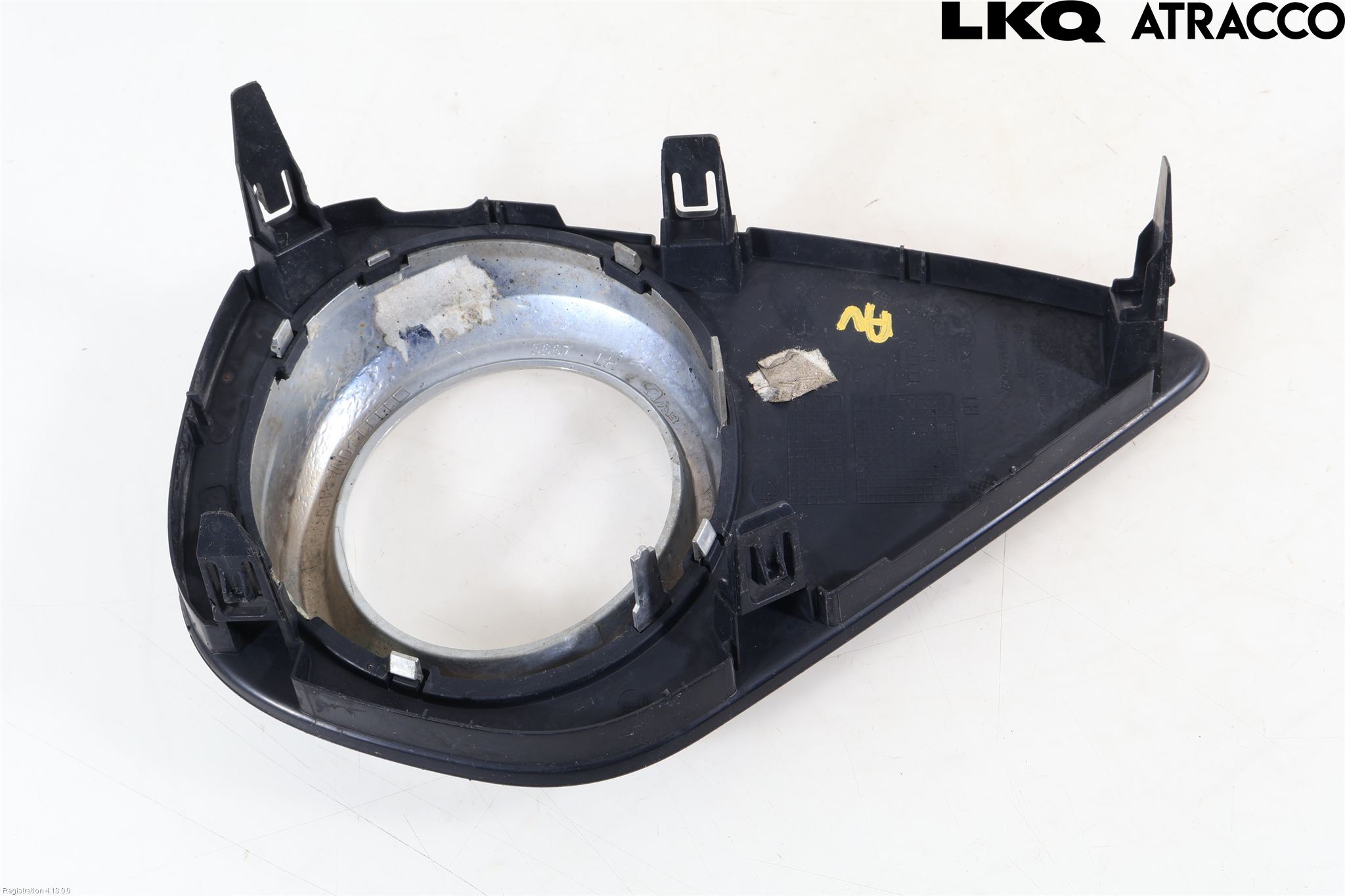 Toyota YARIS XP130 15-20 Dimljussarg Fram