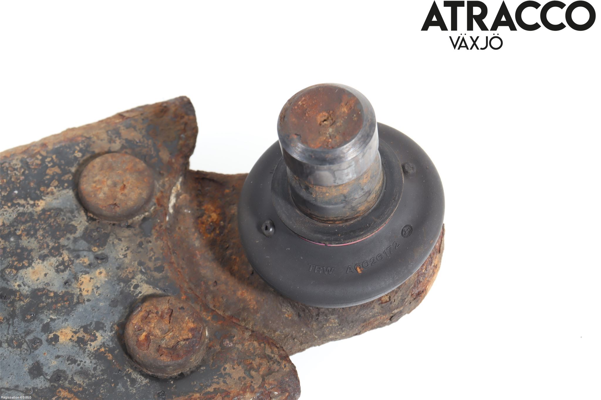 Ford FOCUS 11-14 Bärarm Fram Undre Vä