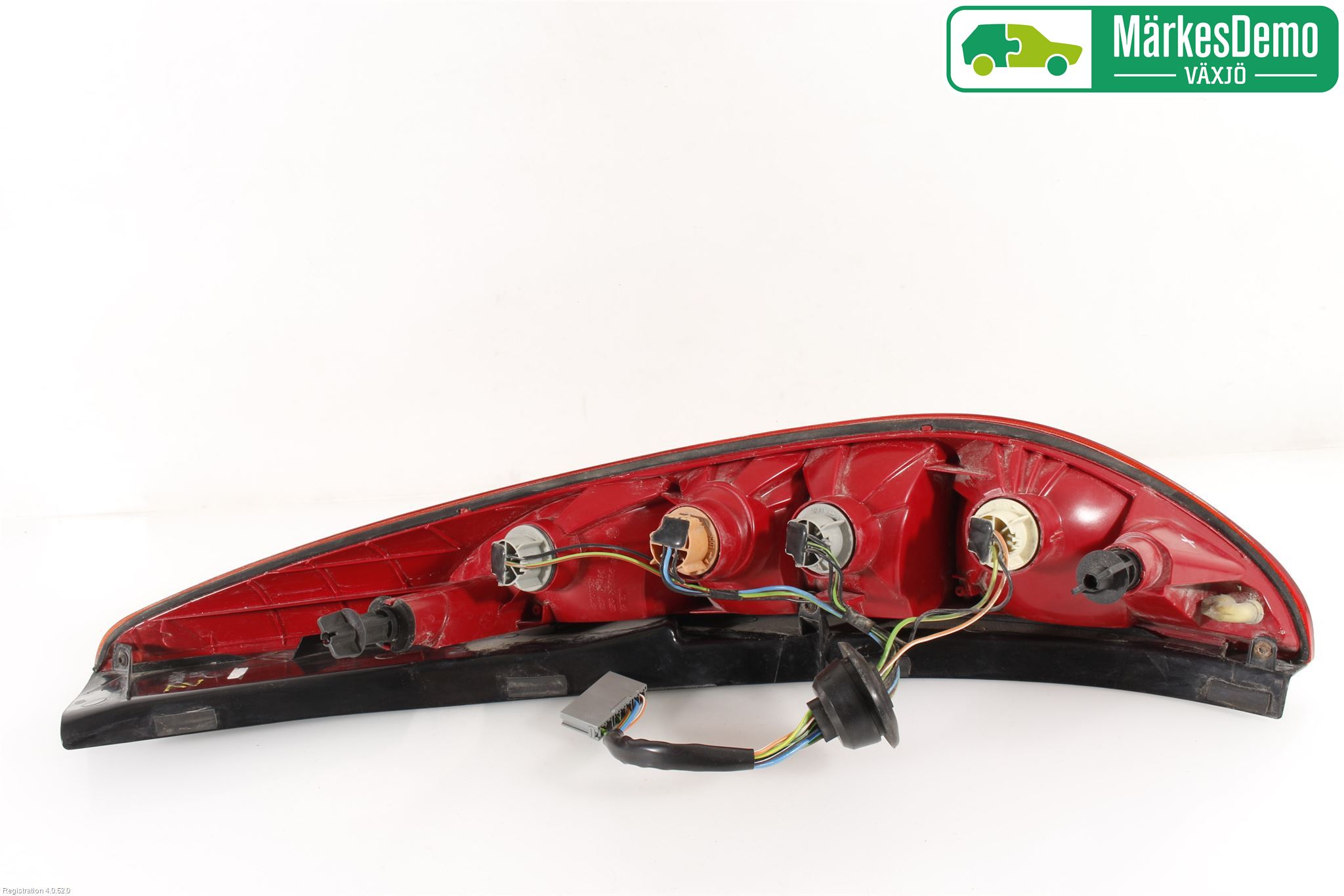 Ford MONDEO     01-06 Bakljus Vänster