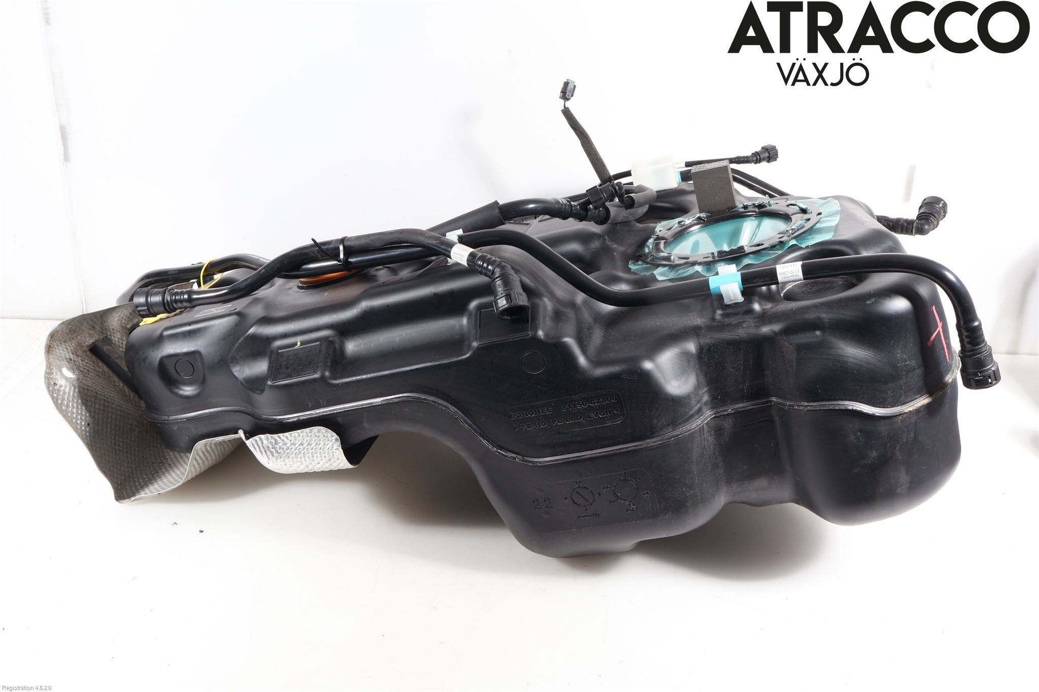 Toyota HILUX 16- Bränsletank Diesel