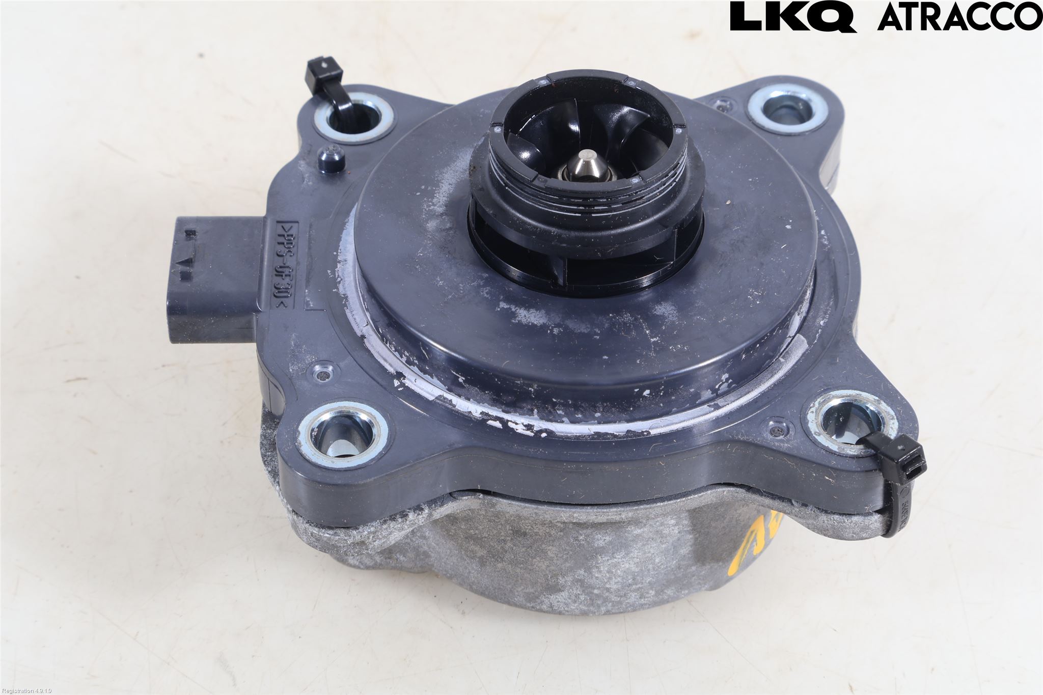 Toyota YARIS XP21 20- Vattenpump
