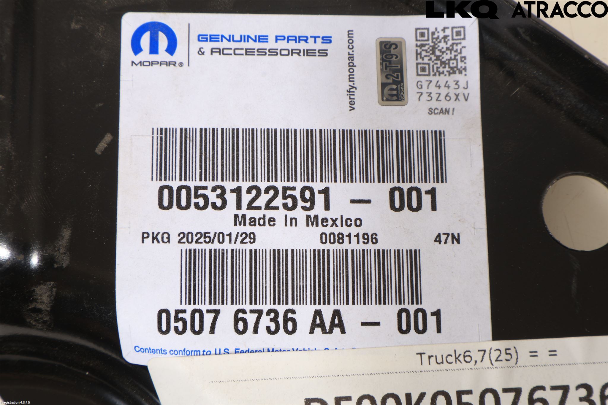 Peugeot 2008/E-2008 20- Skärmfäste Fram Hö