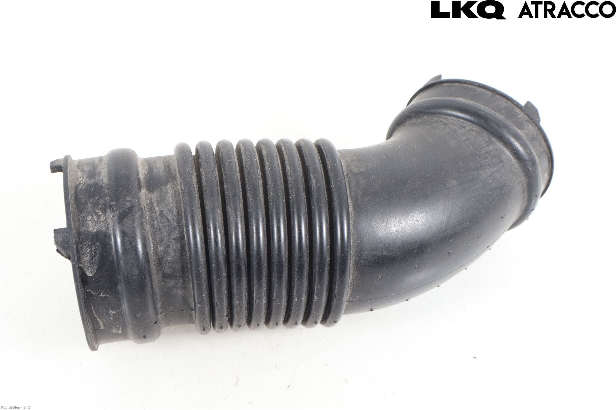 Suzuki VITARA 15- Förg-Bälg-Rör Mot Luftr