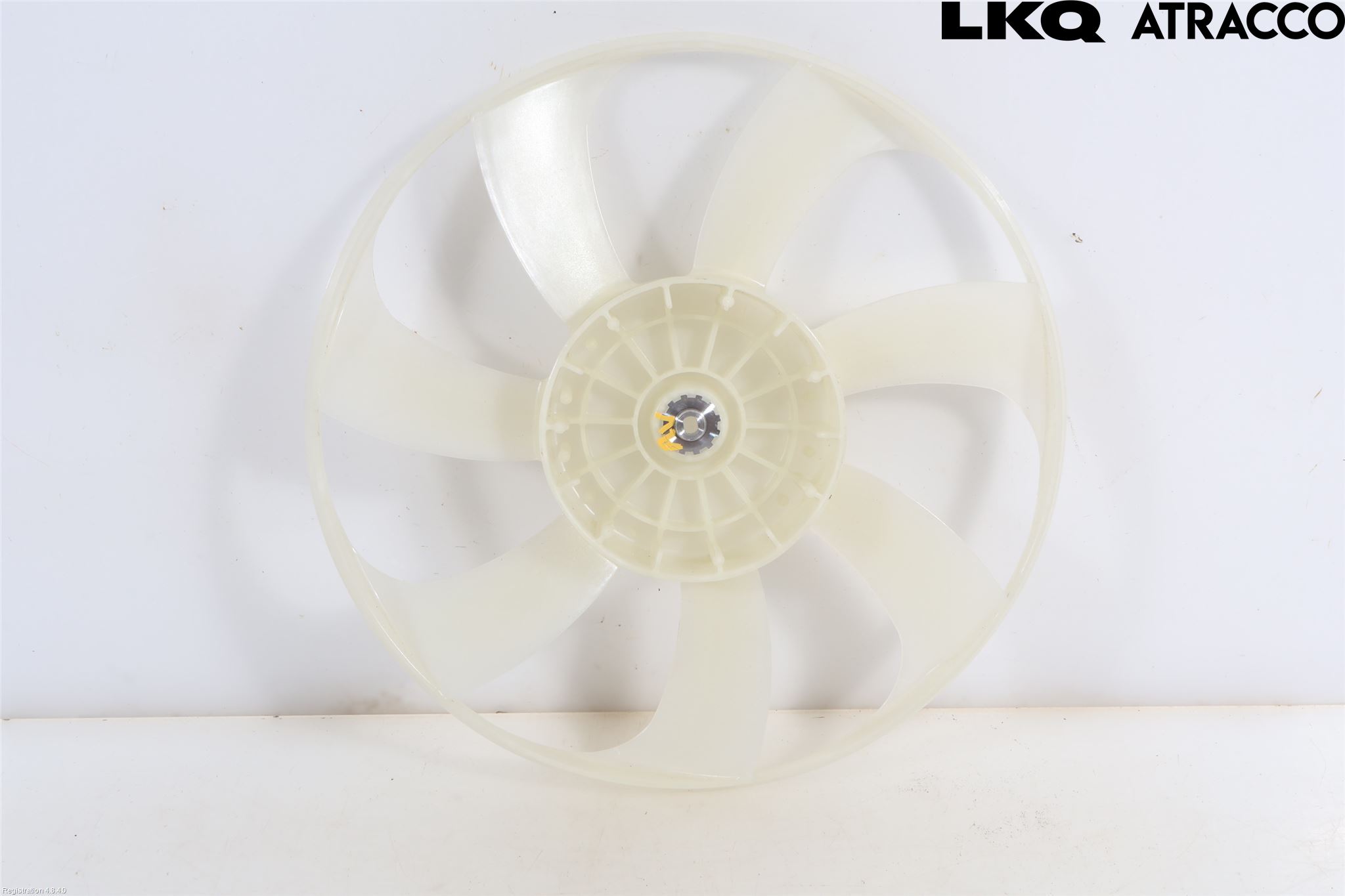 Toyota COROLLA 19- Kylfläkt-Vinge