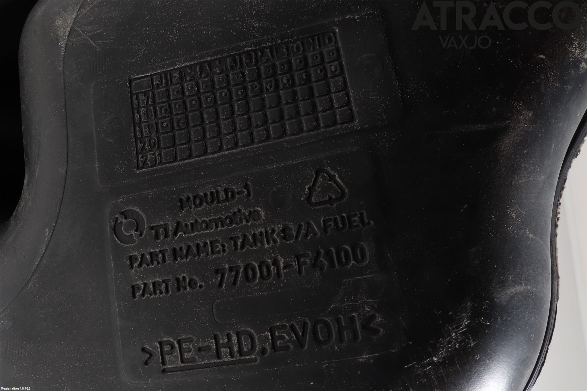 Toyota COROLLA 19- Bränsletank Insprutning