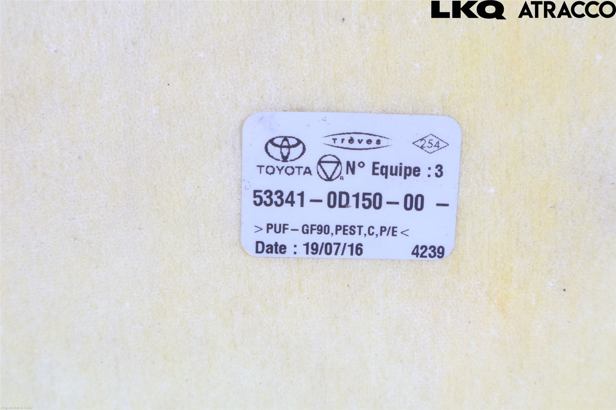 Toyota YARIS XP130 15-20 Huvisolering