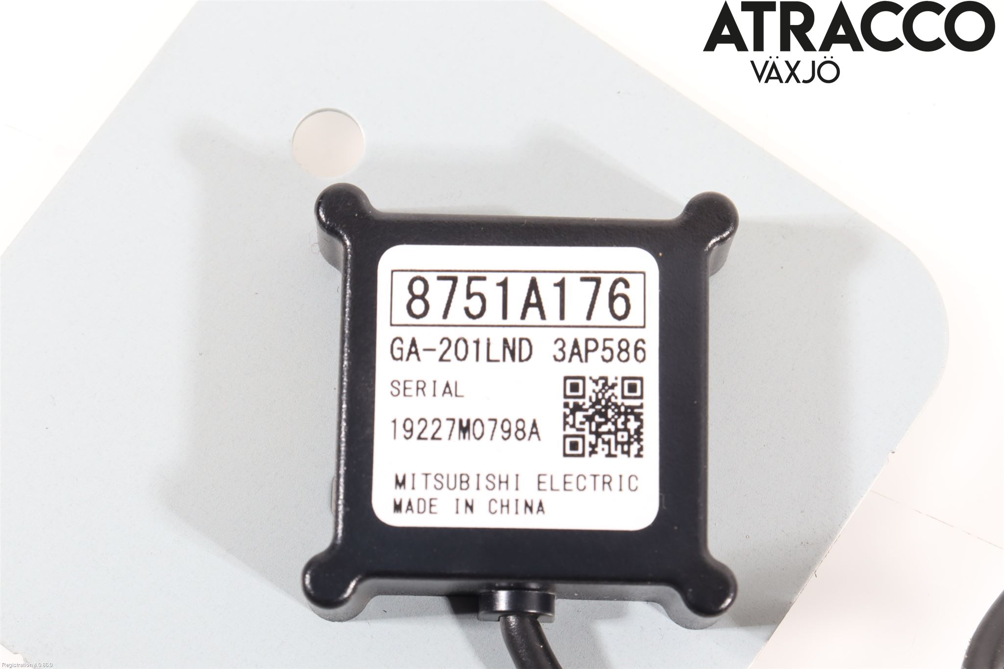 Mitsubishi OUTLANDER 13-21 Antenn El