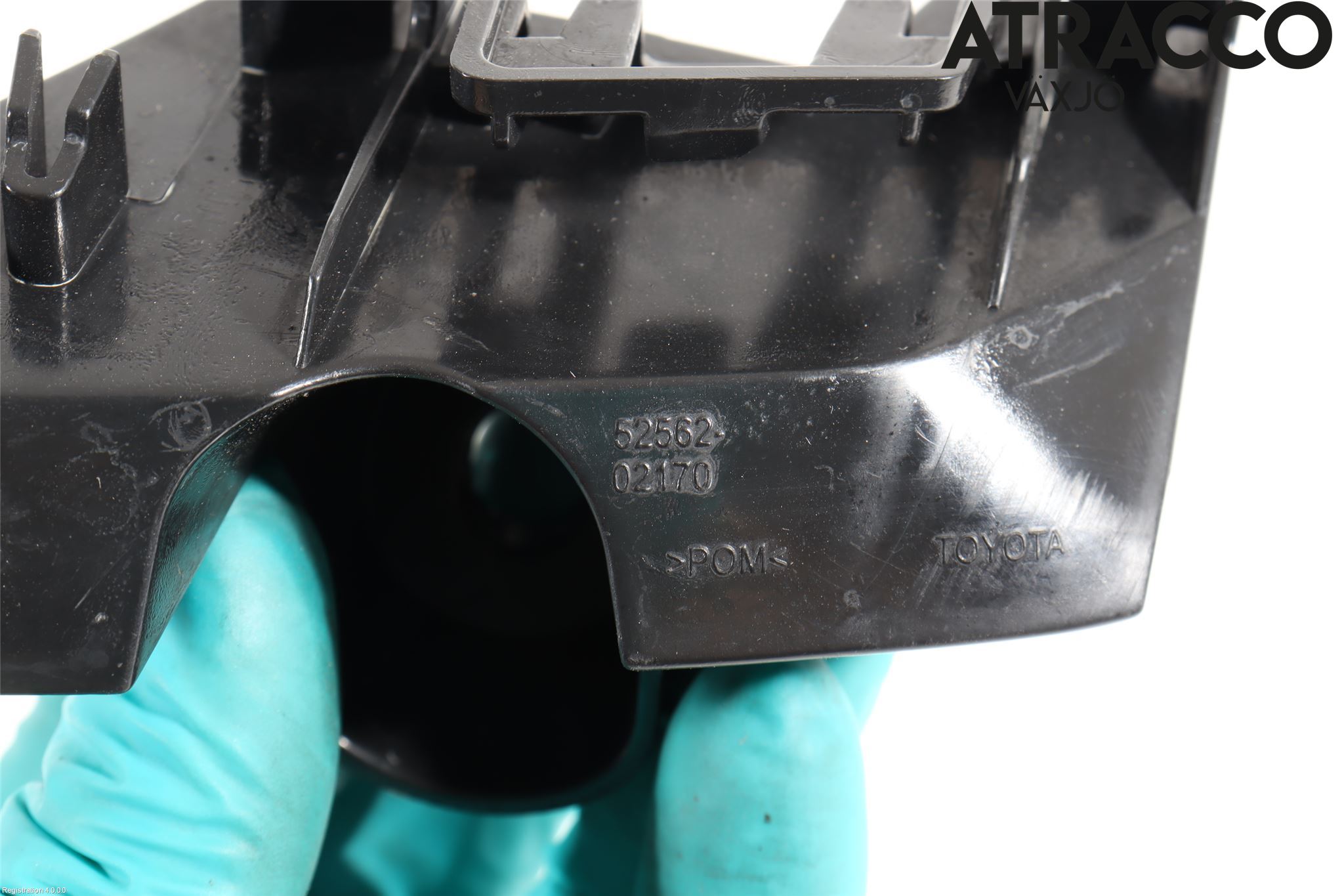 Toyota AURIS 13-19 Stötfångarfäste Bak Hö