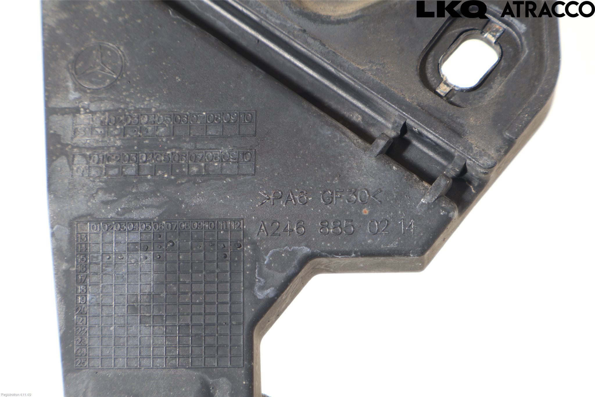 Mercedes-Benz MB B-KLASS (W246/W242) 12-19 Stötfångarfäste Bak Hö