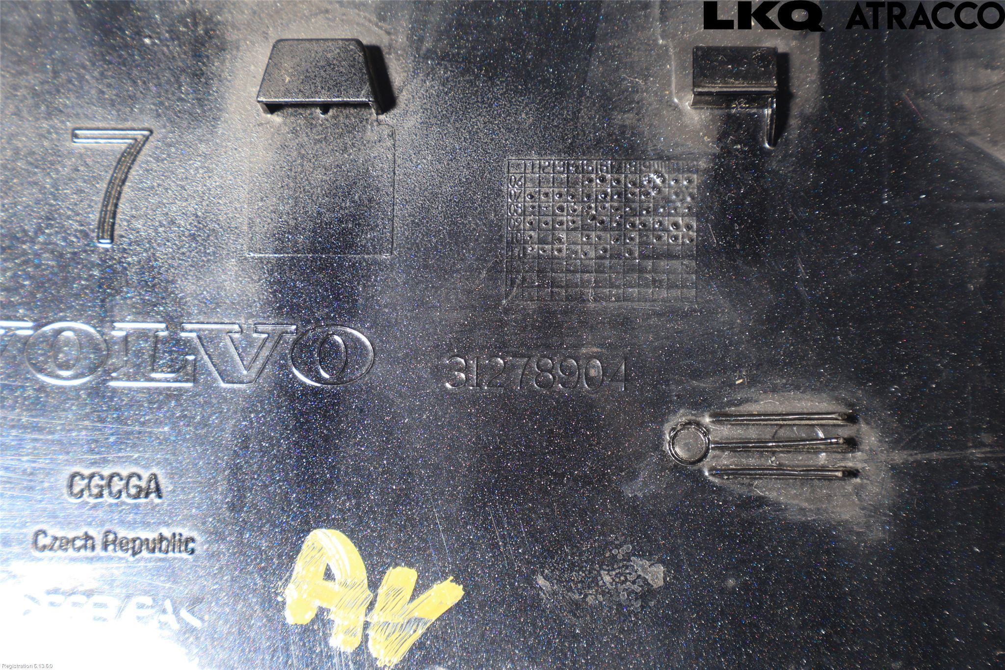 Volvo V70 08-13 Tanklucka