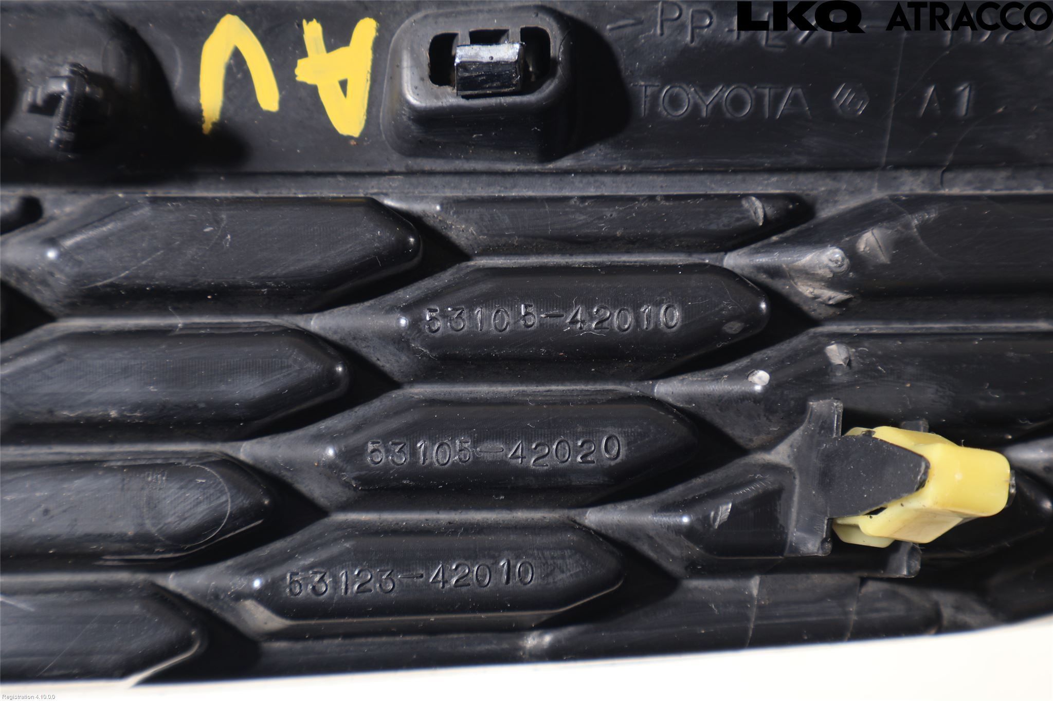 Toyota RAV4 13-18 Grilldel Höger