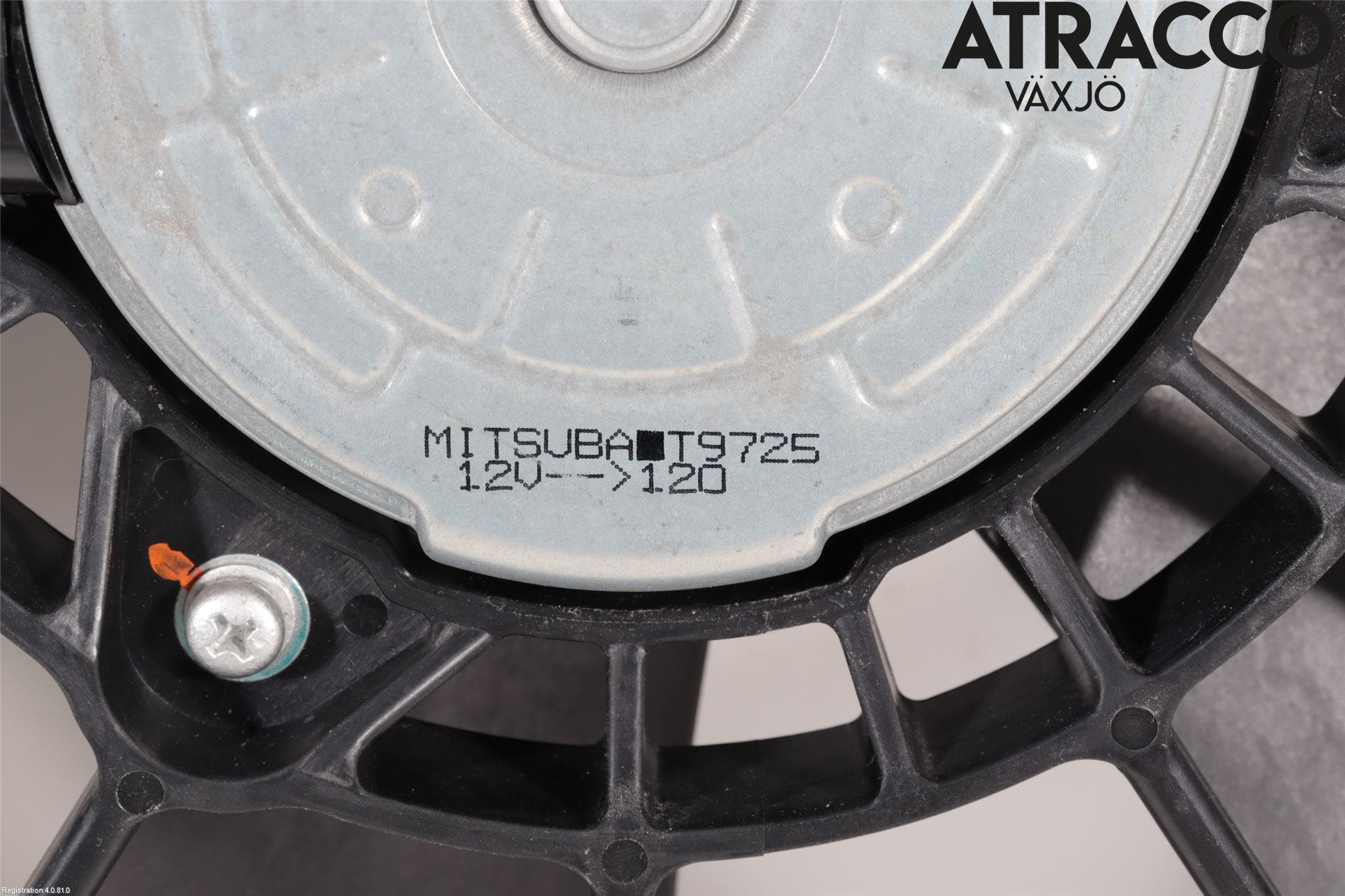 Suzuki SWIFT 17-24 Kylfläktkåpa