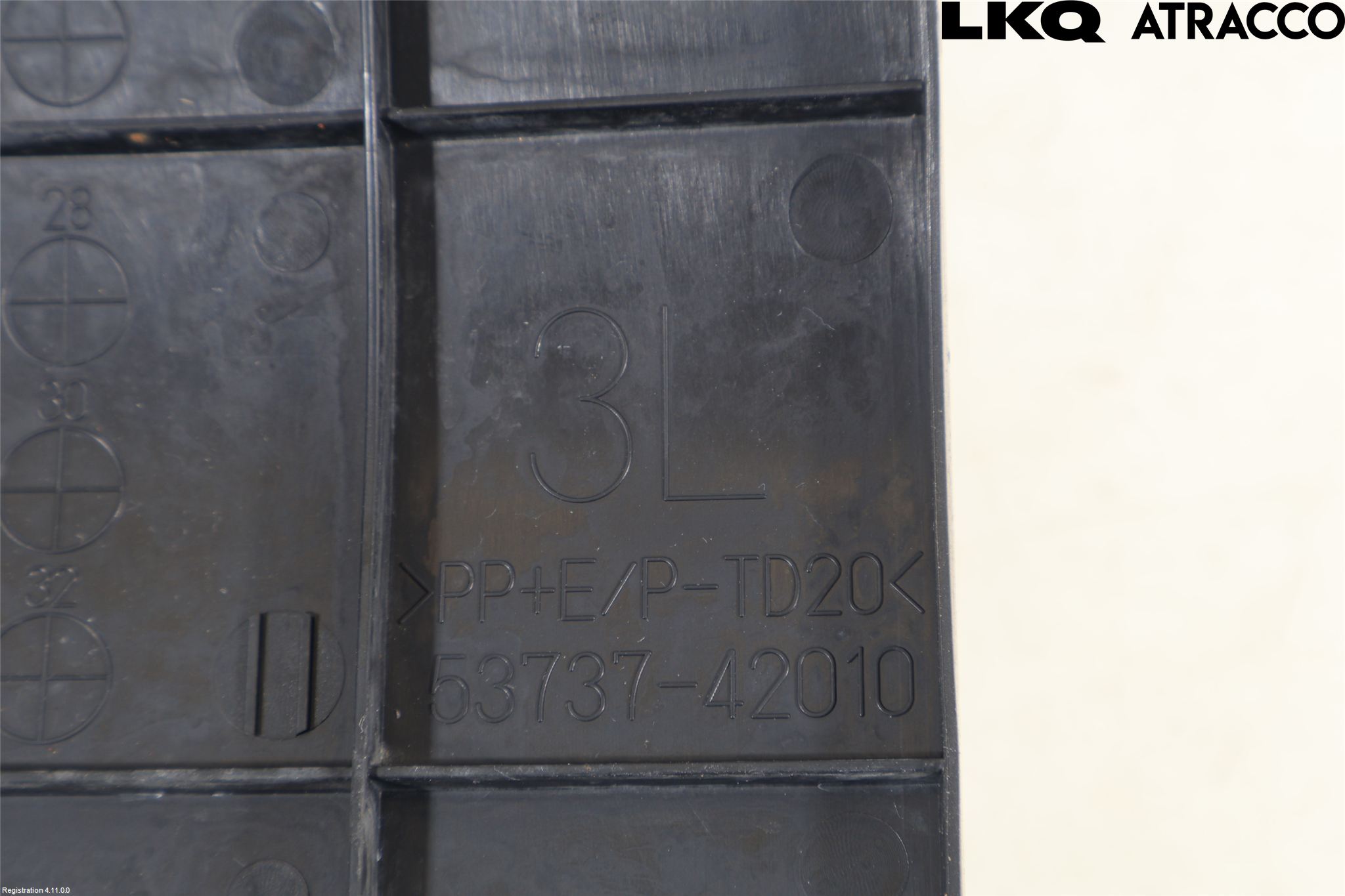 Lexus NX 340h/450h+ 21- Hasplåt Plåt-Plast