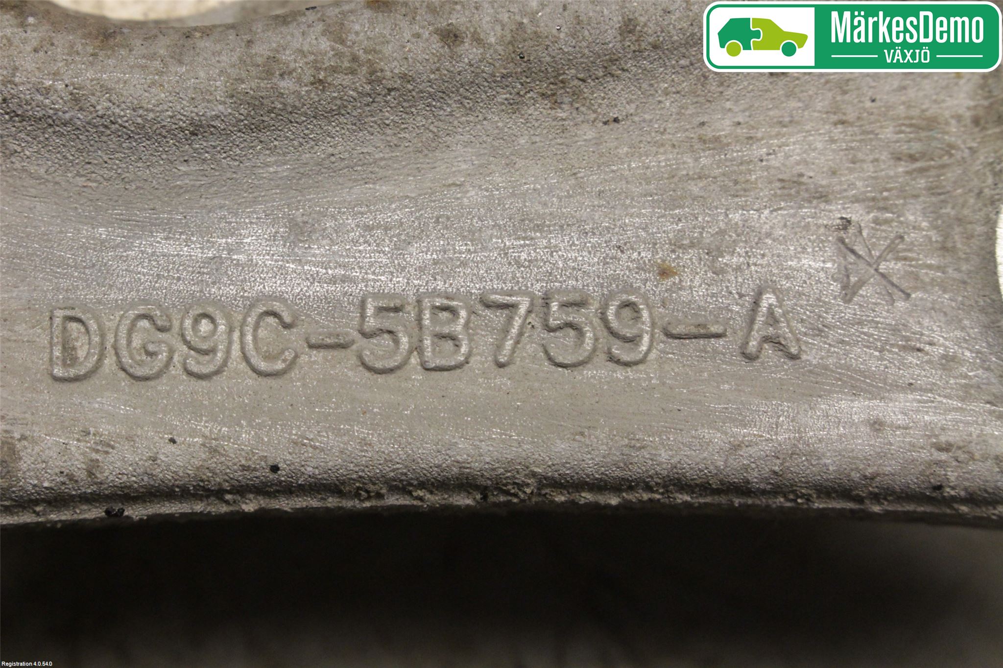 Ford MONDEO 15-22 Hjullagerhus-Spindel Vä B