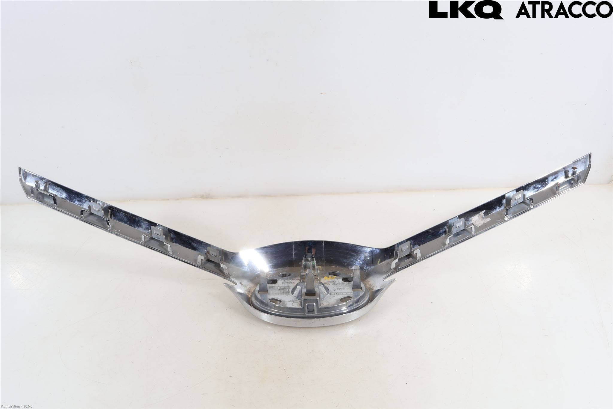 Toyota AURIS 13-19 Grilldel Mitt