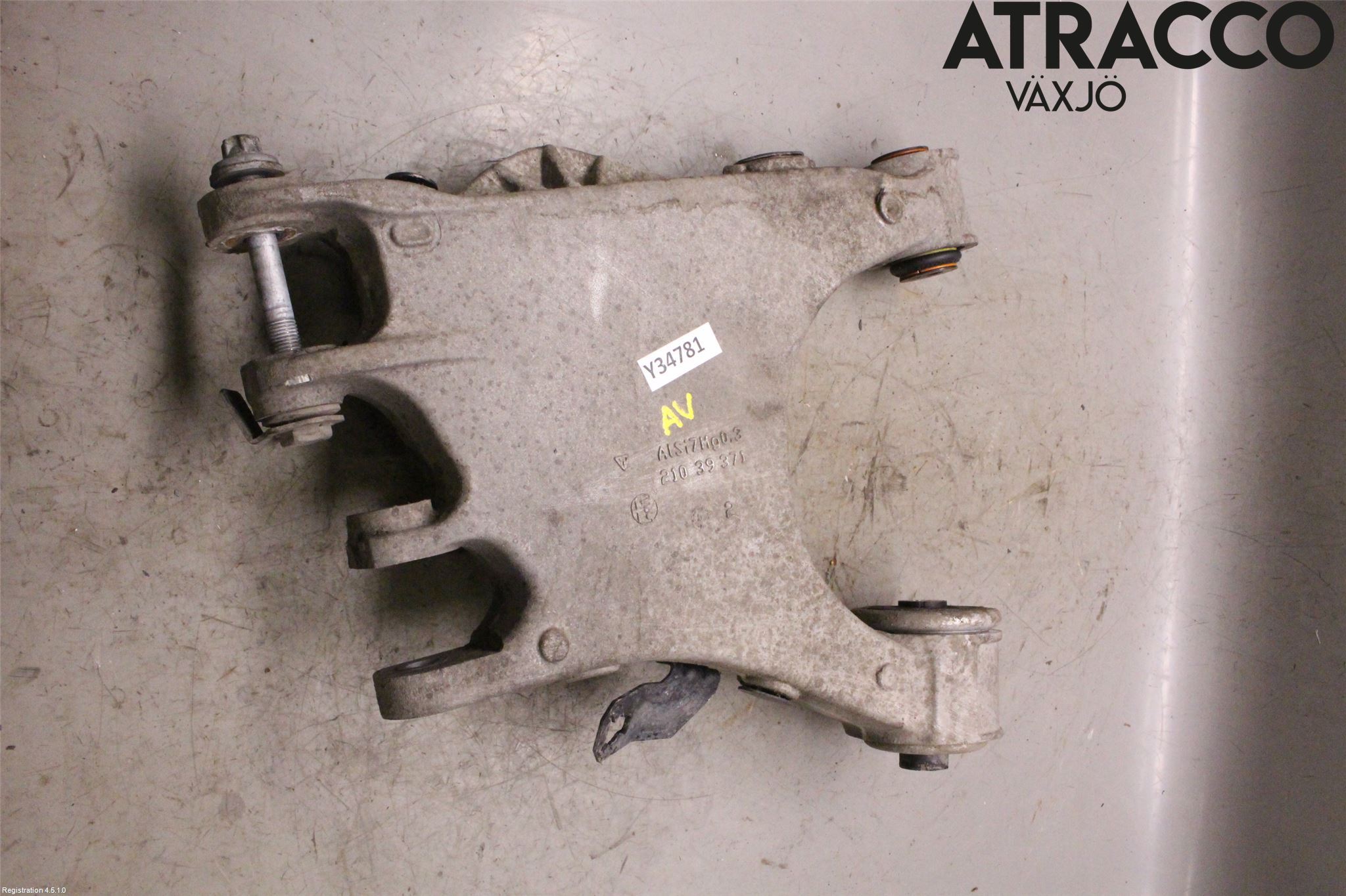 Alfa GIULIA Bärarm Bak Vänster