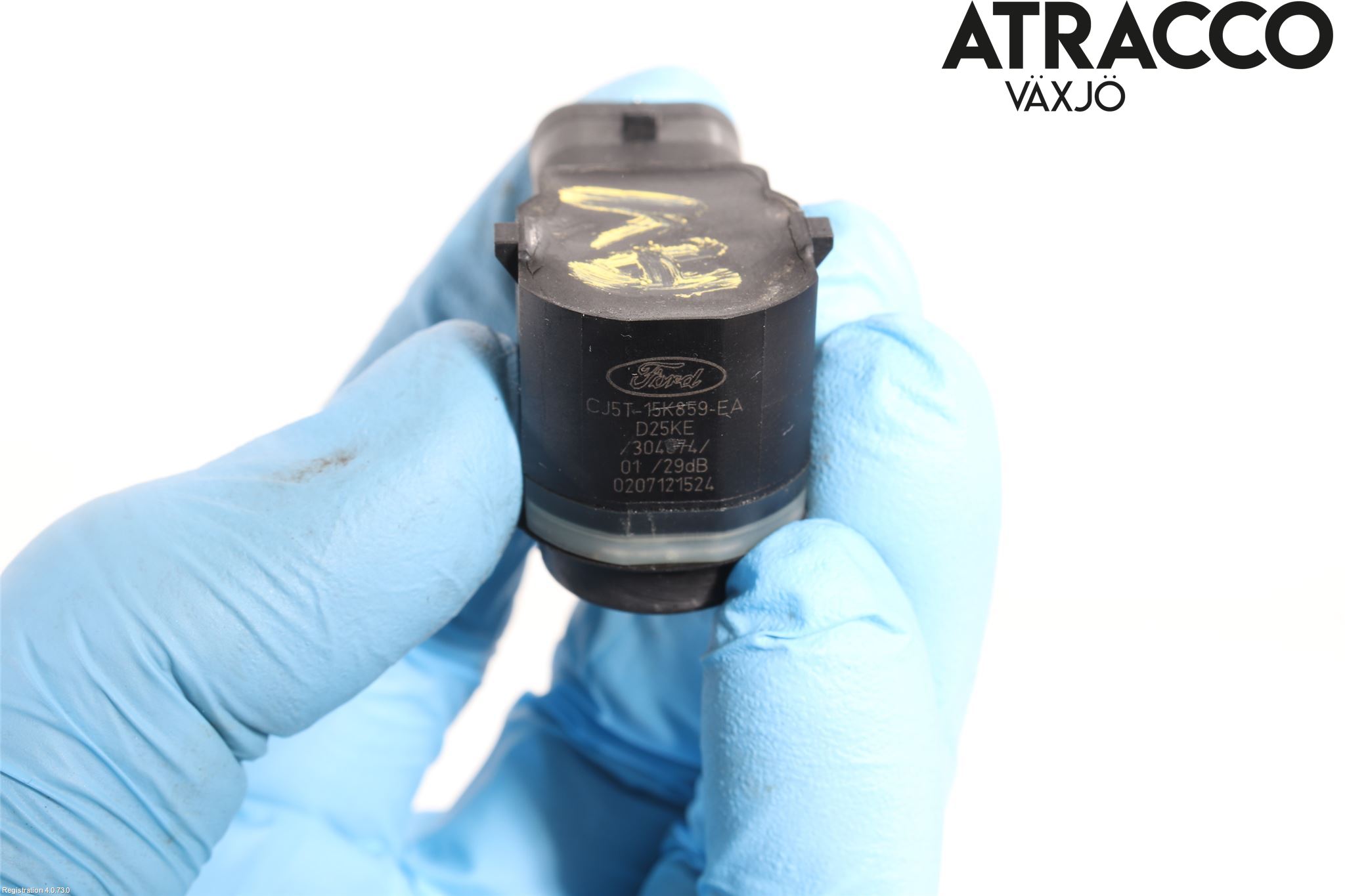 Ford C-MAX II  11-14 Parkeringshjälp Frontsensor