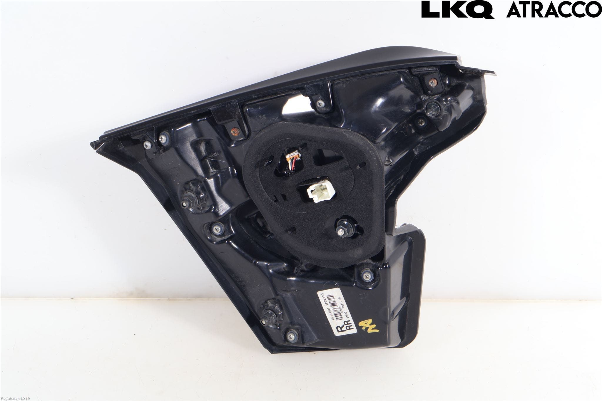 Toyota C-HR 16-23 Bakljus Lucka Hö